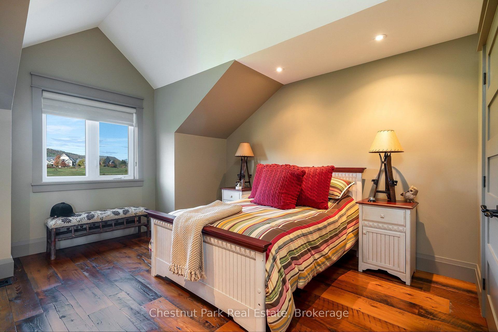 Photo 31 of 124 Snowbridge Way, Blue Mountains — HOMEH