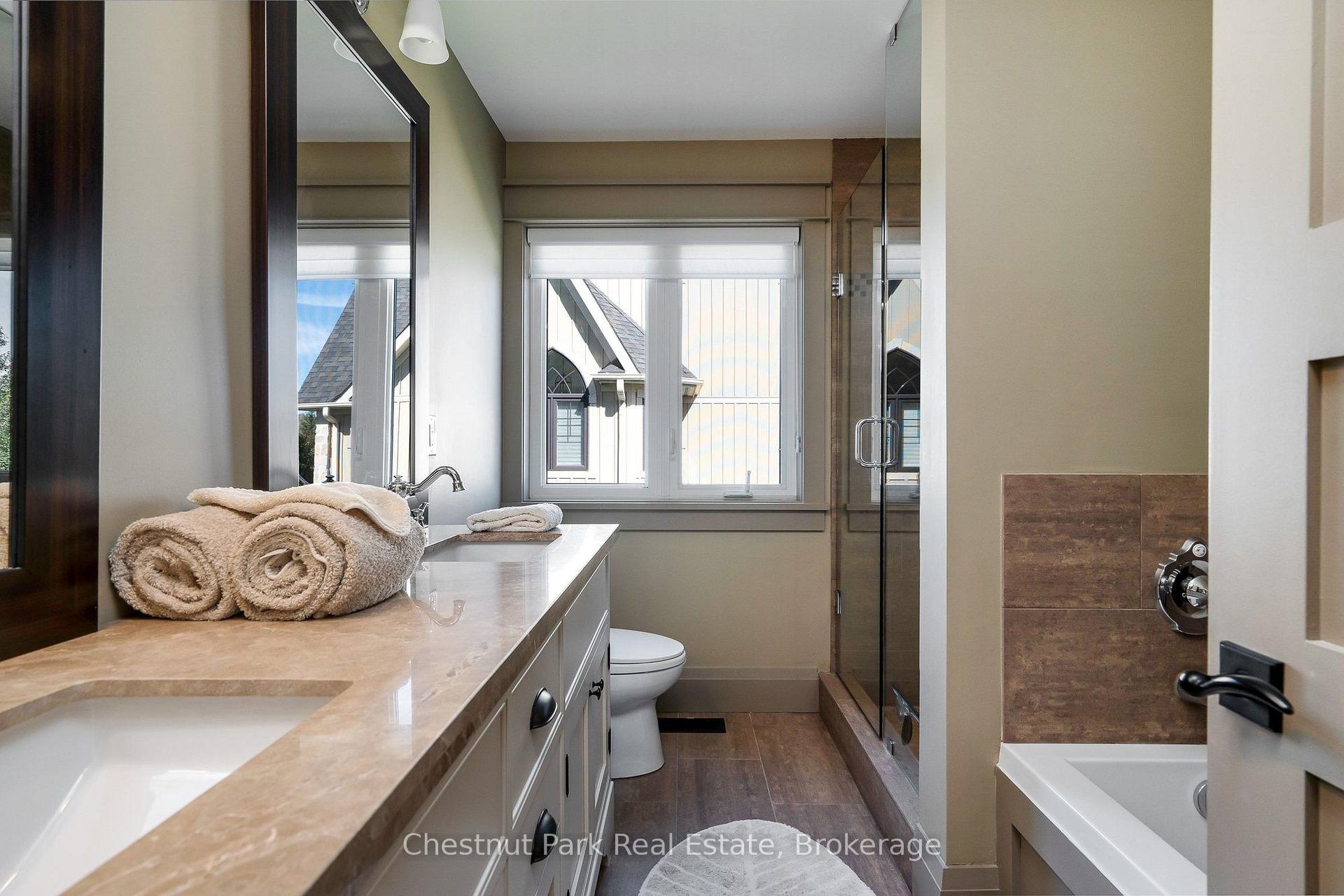 Photo 32 of 124 Snowbridge Way, Blue Mountains — HOMEH