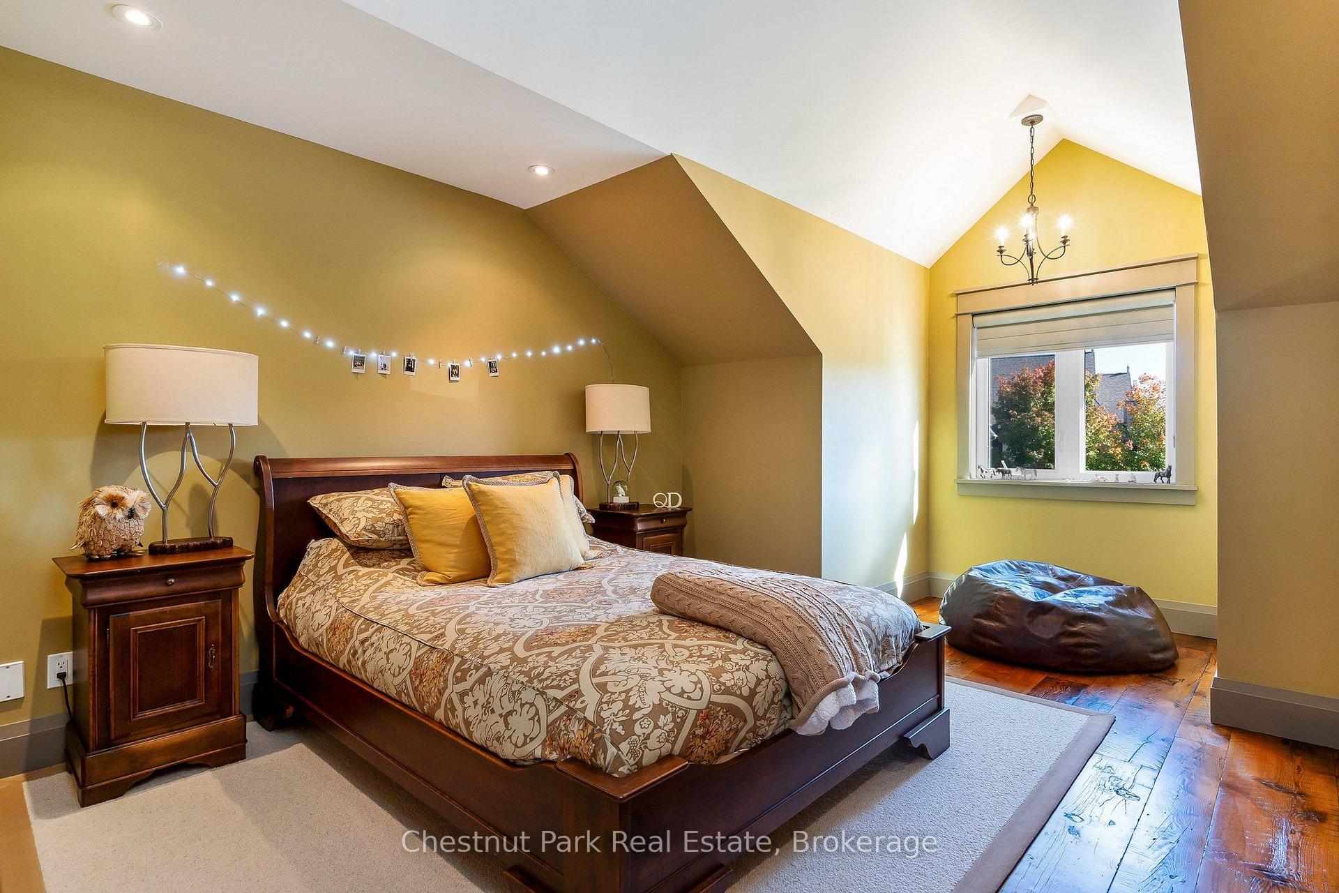 Photo 33 of 124 Snowbridge Way, Blue Mountains — HOMEH