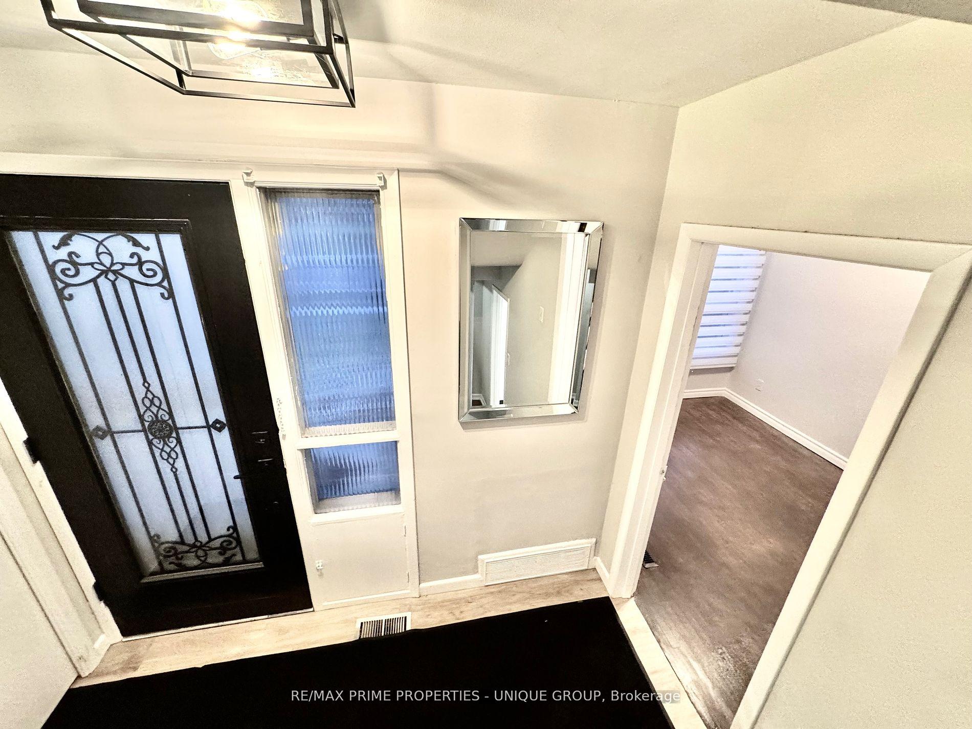 Photo 8 of 282 Roywood Drive, North York, Parkwoods-Donalda — HOMEH