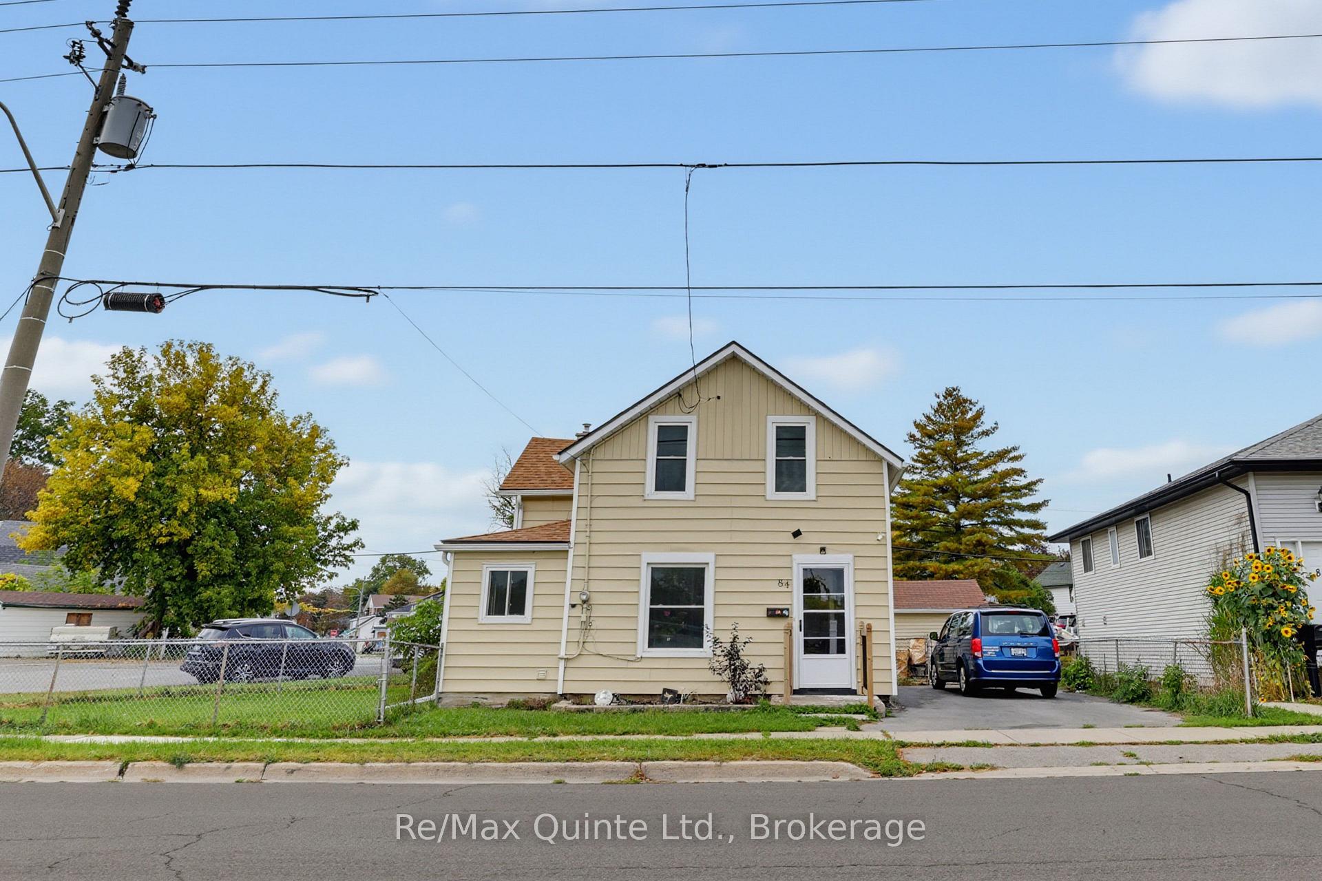 Photo of 84 Moira Street E