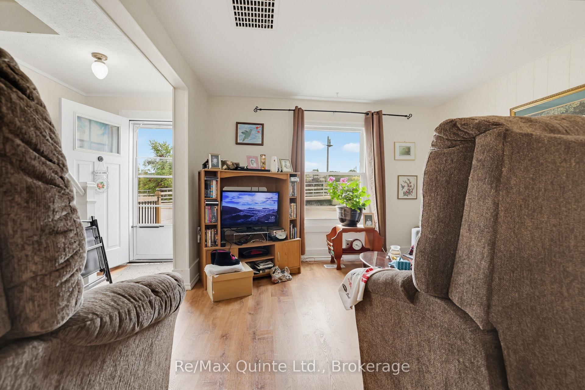Photo 22 of 84 Moira Street E, Belleville, Belleville Ward — HOMEH