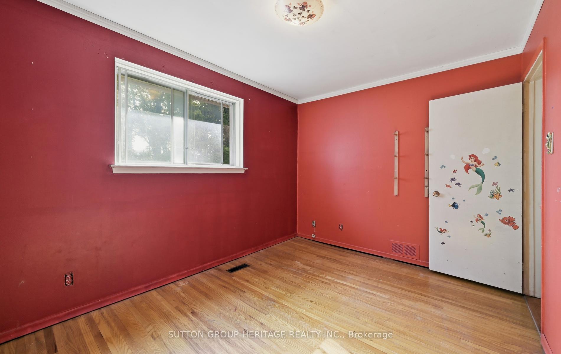 Photo 16 of 131 Darlingside Drive, Scarborough, West Hill — HOMEH