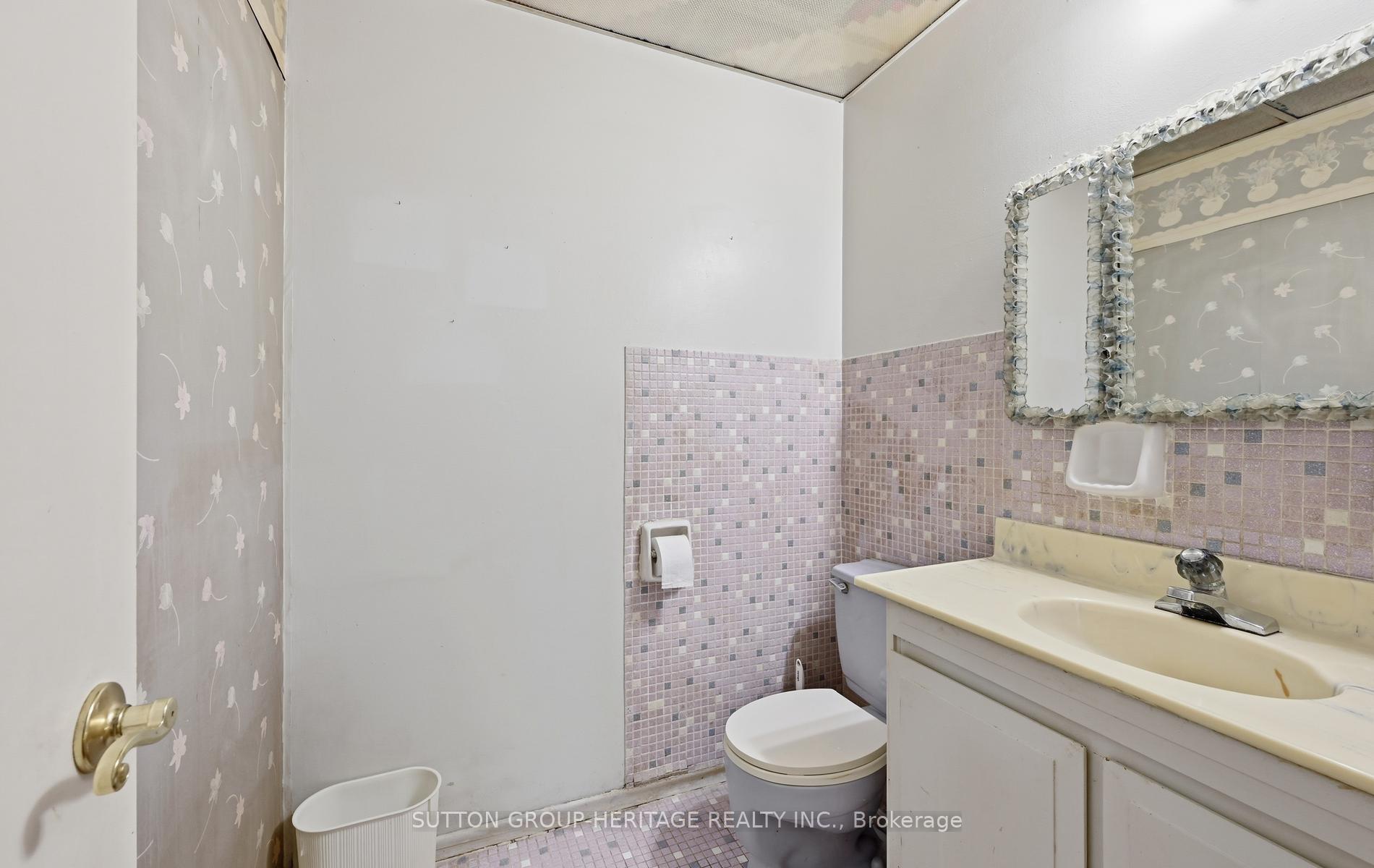 Photo 25 of 131 Darlingside Drive, Scarborough, West Hill — HOMEH