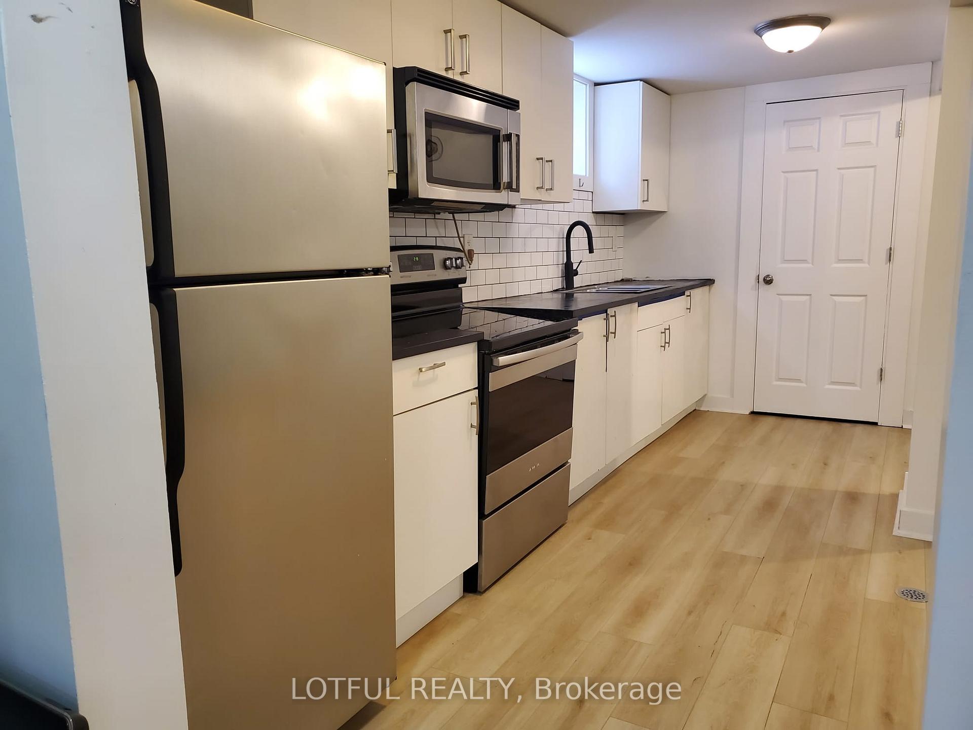 Photo 3 of Unit 3, 1107 Aldea Avenue, Ottawa, Billings Bridge — HOMEH