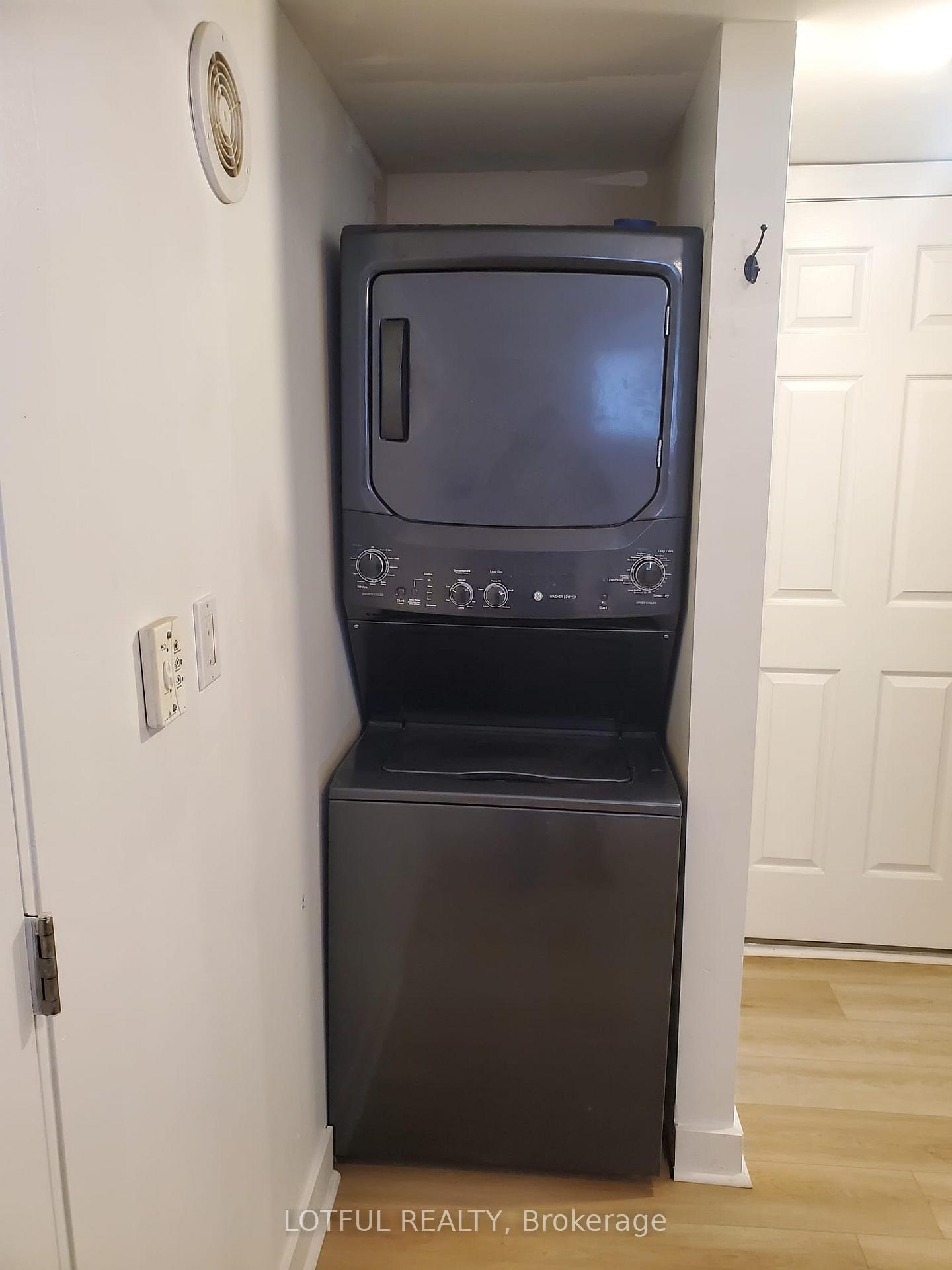 Photo 9 of Unit 3, 1107 Aldea Avenue, Ottawa, Billings Bridge — HOMEH