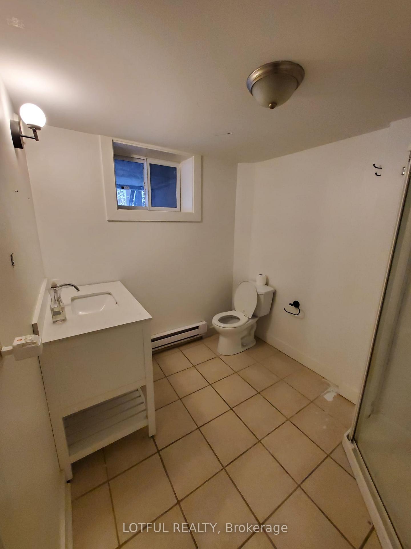 Photo 12 of Unit 3, 1107 Aldea Avenue, Ottawa, Billings Bridge — HOMEH