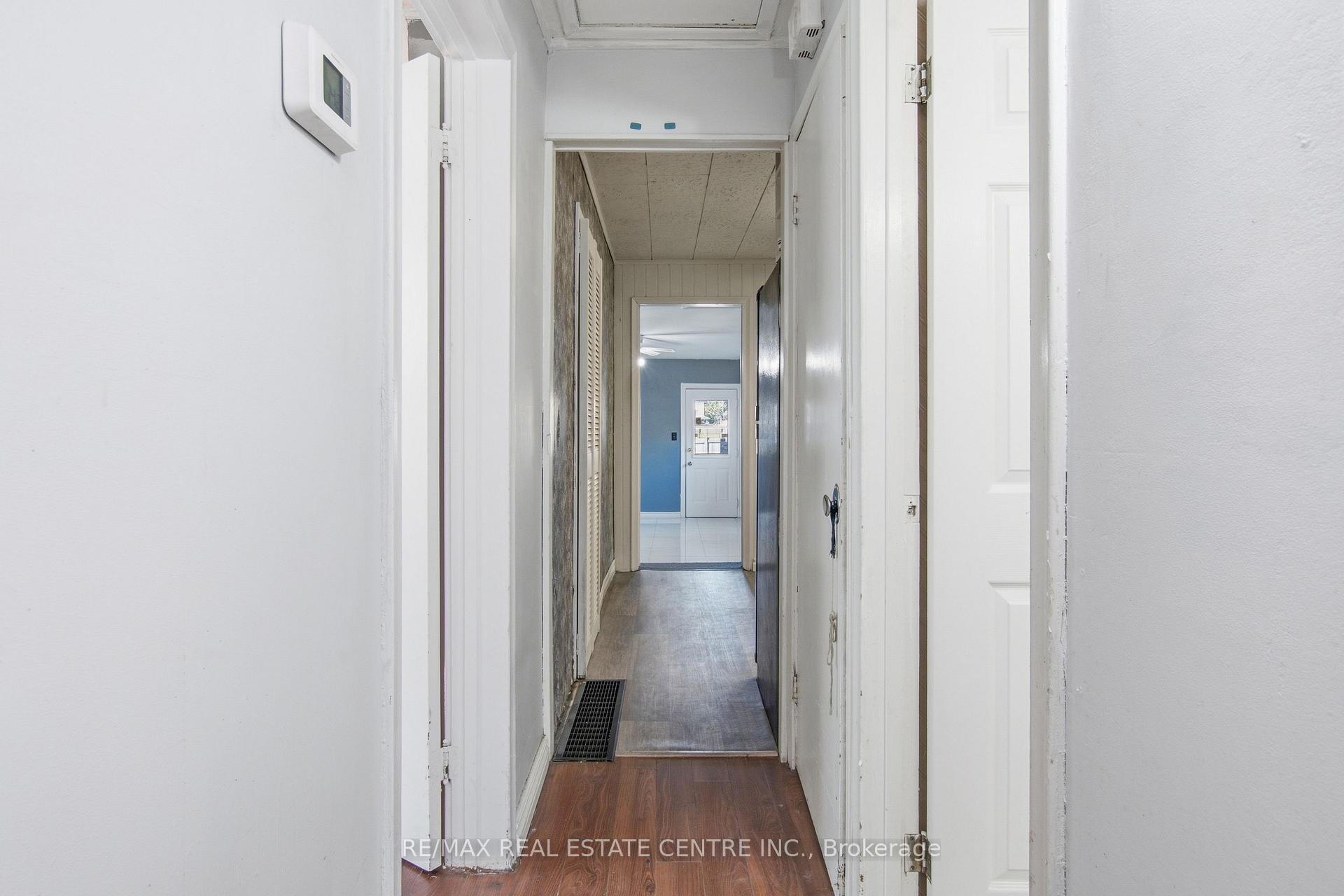 Photo 11 of 295 Strathearn Avenue, Hamilton, Homeside — HOMEH