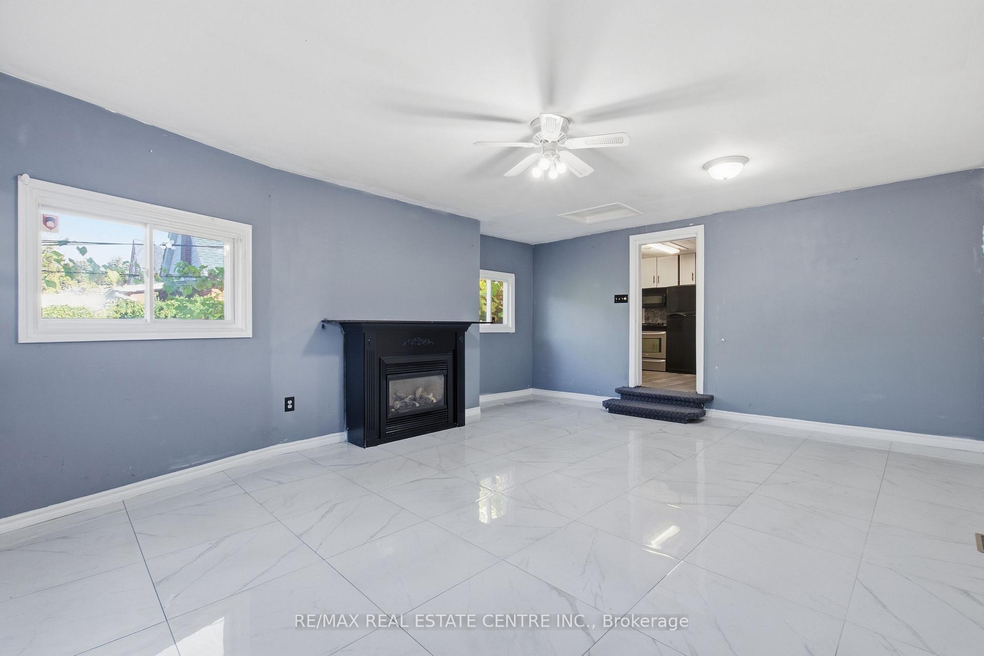 Photo 18 of 295 Strathearn Avenue, Hamilton, Homeside — HOMEH