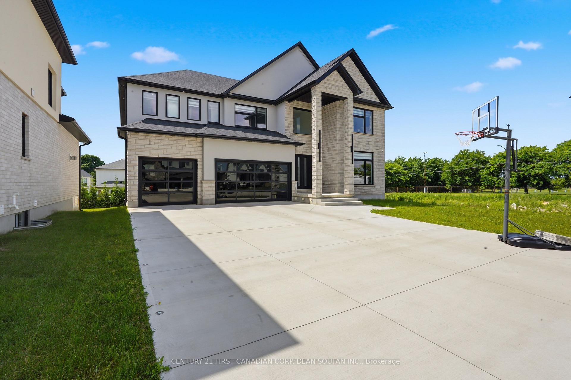 Photo 1 of 147 Princeton Terrace, London, South K — HOMEH