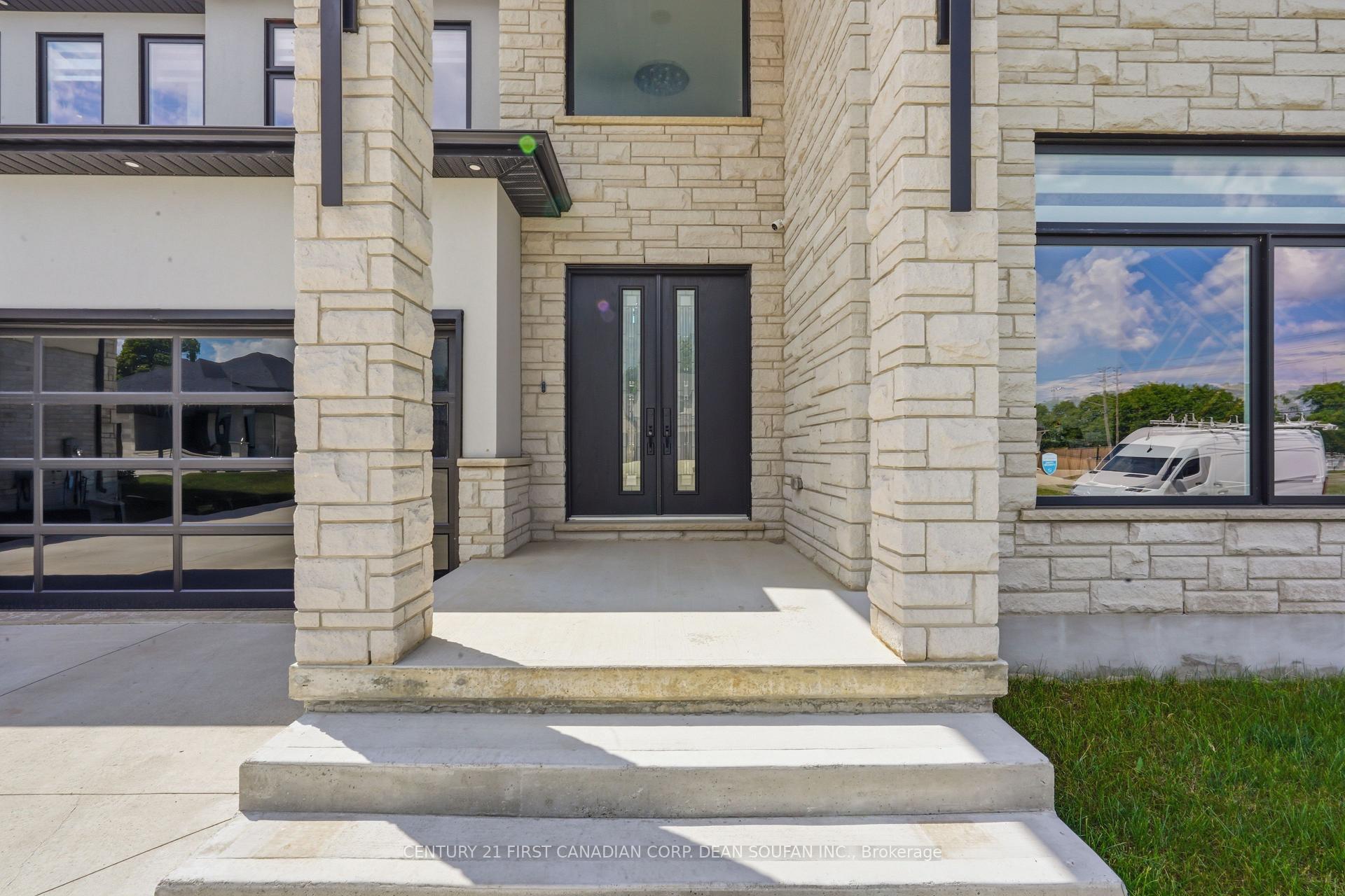 Photo 4 of 147 Princeton Terrace, London, South K — HOMEH