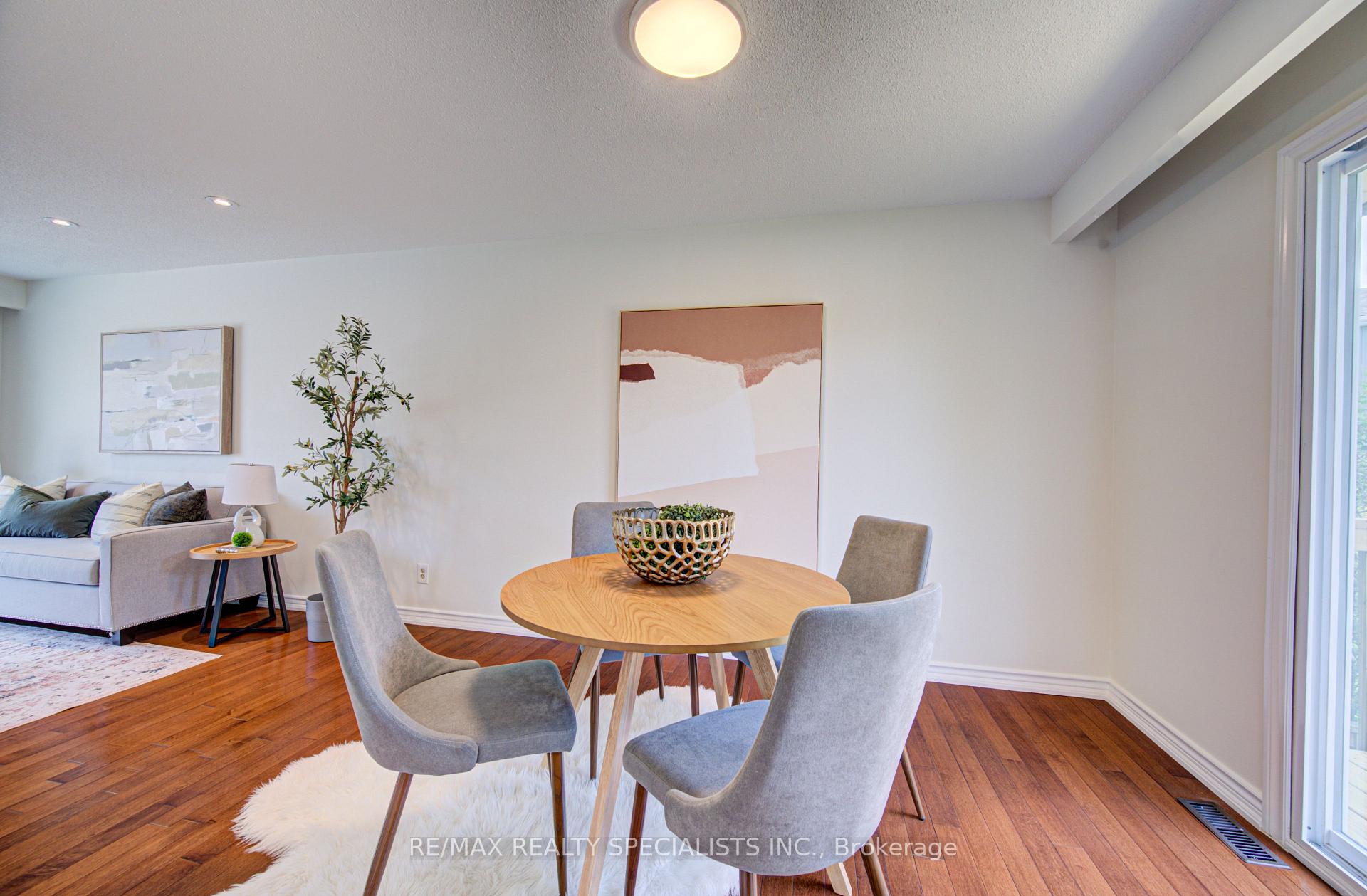 Photo 10 of 2485 Council Ring Road, Mississauga, Erin Mills — HOMEH