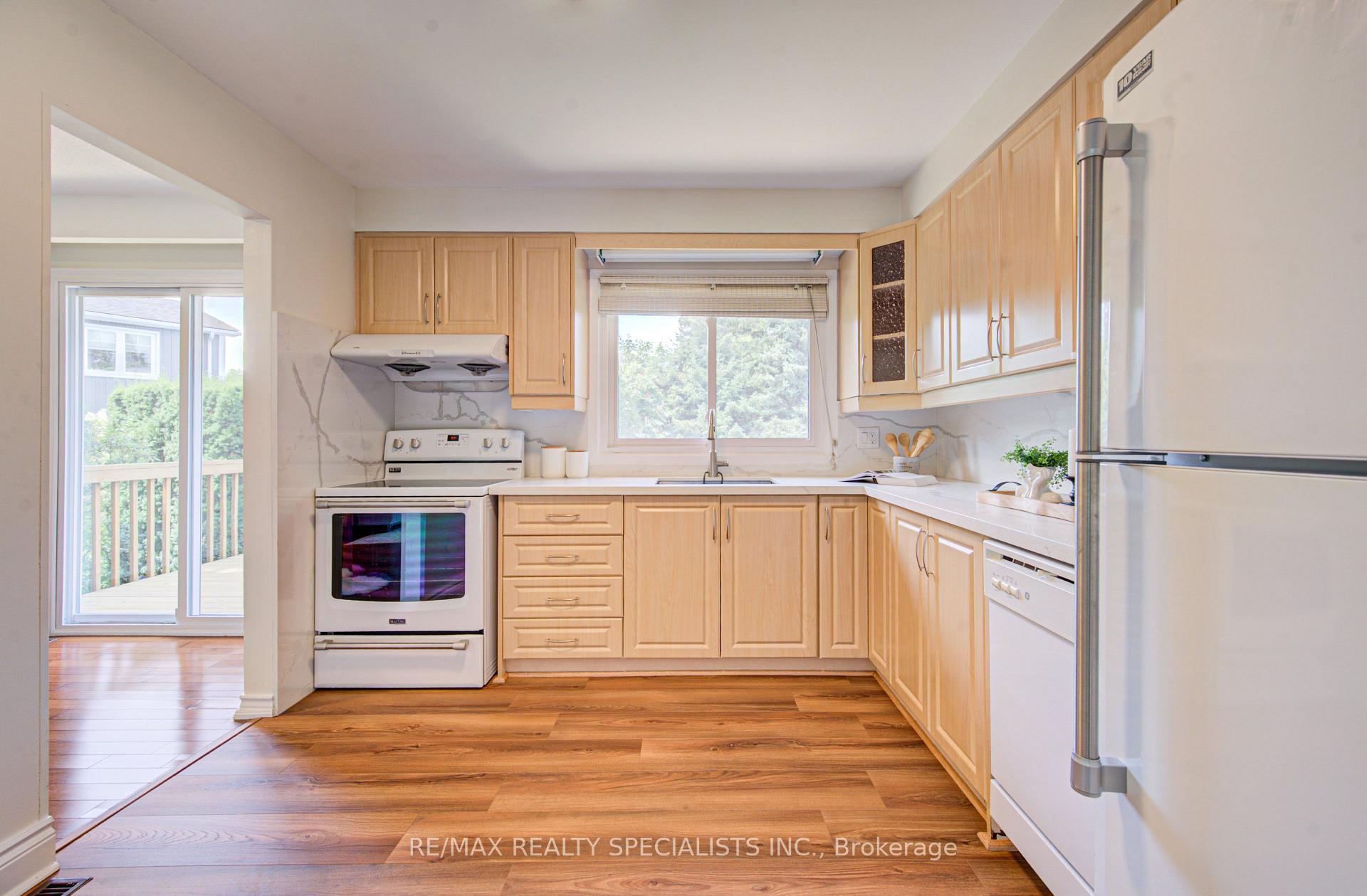 Photo 12 of 2485 Council Ring Road, Mississauga, Erin Mills — HOMEH