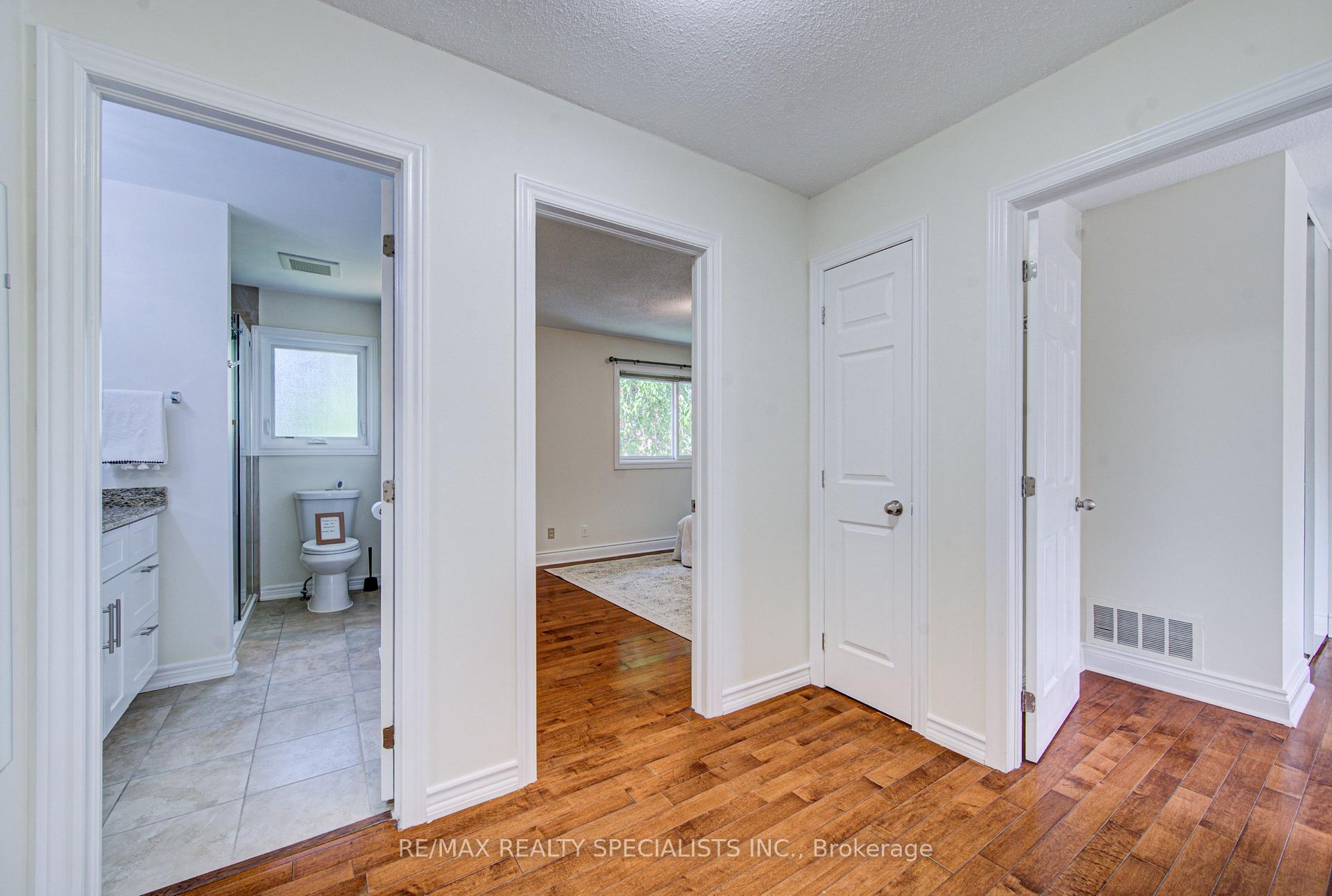 Photo 17 of 2485 Council Ring Road, Mississauga, Erin Mills — HOMEH