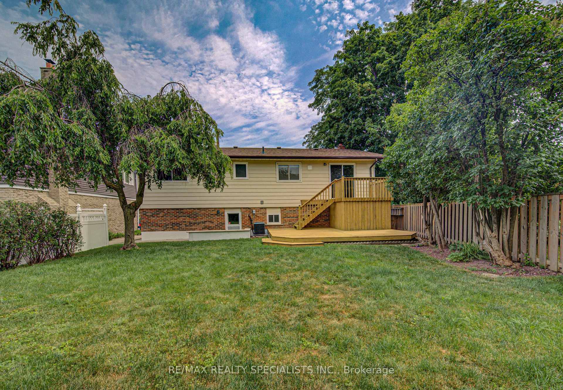 Photo 37 of 2485 Council Ring Road, Mississauga, Erin Mills — HOMEH
