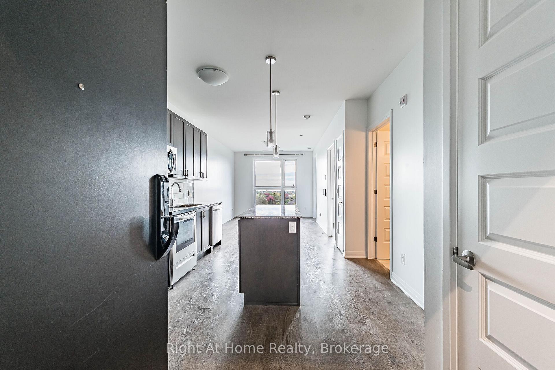Photo 9 of Unit 511, 50 Kaitting Trail, Oakville, Glenorchy — HOMEH