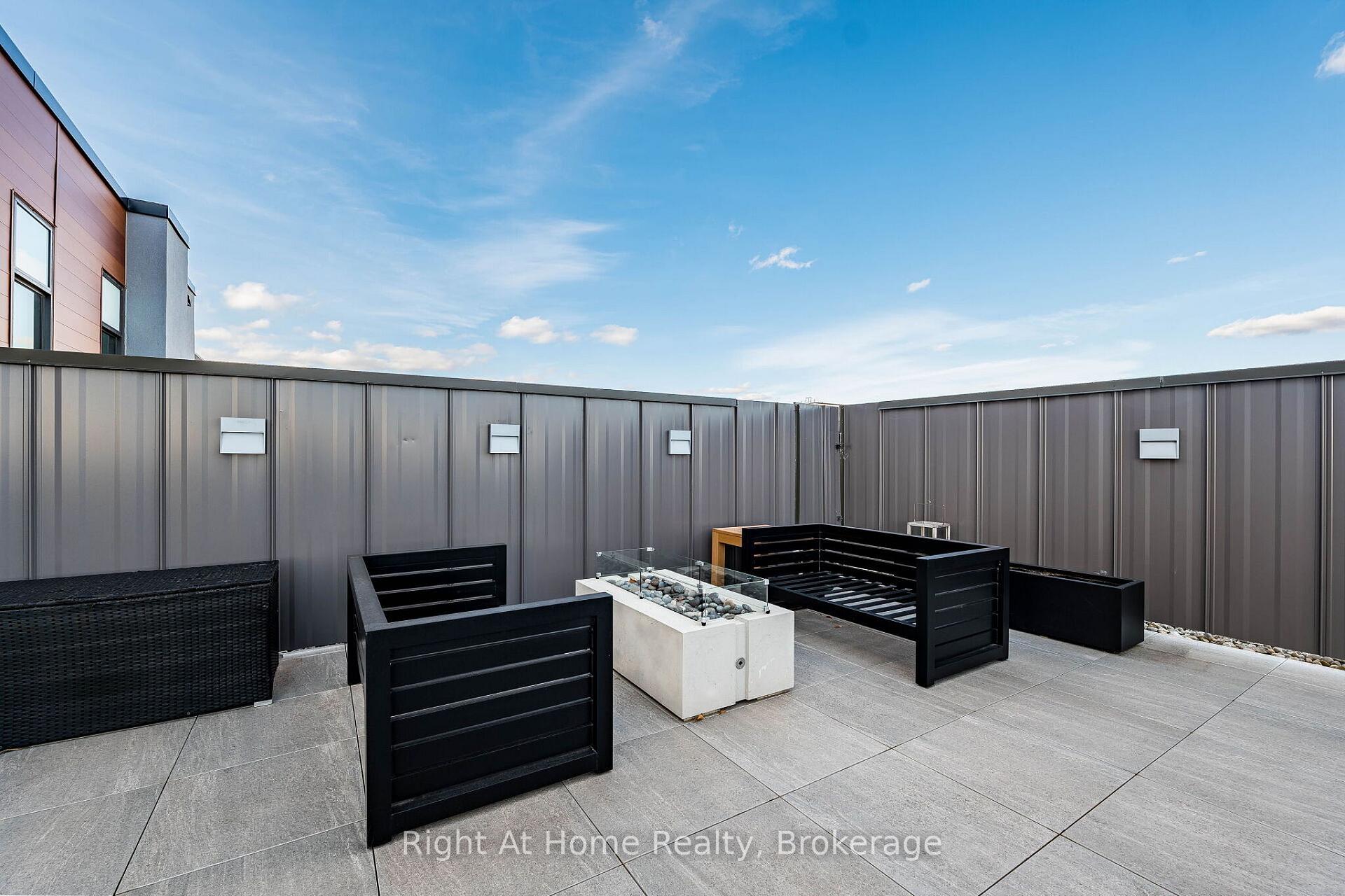 Photo 38 of Unit 511, 50 Kaitting Trail, Oakville, Glenorchy — HOMEH