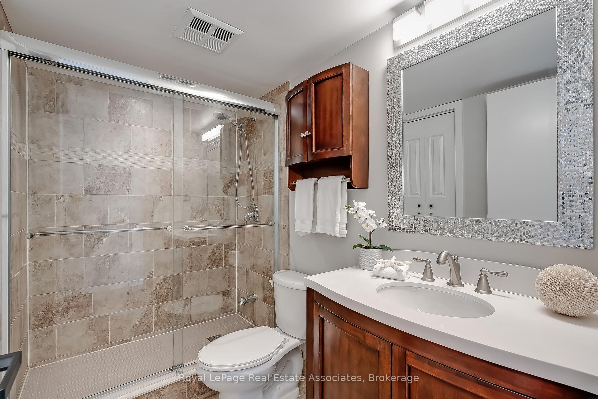 Photo 22 of Unit 1611, 75 King Street E, Mississauga, Cooksville — HOMEH