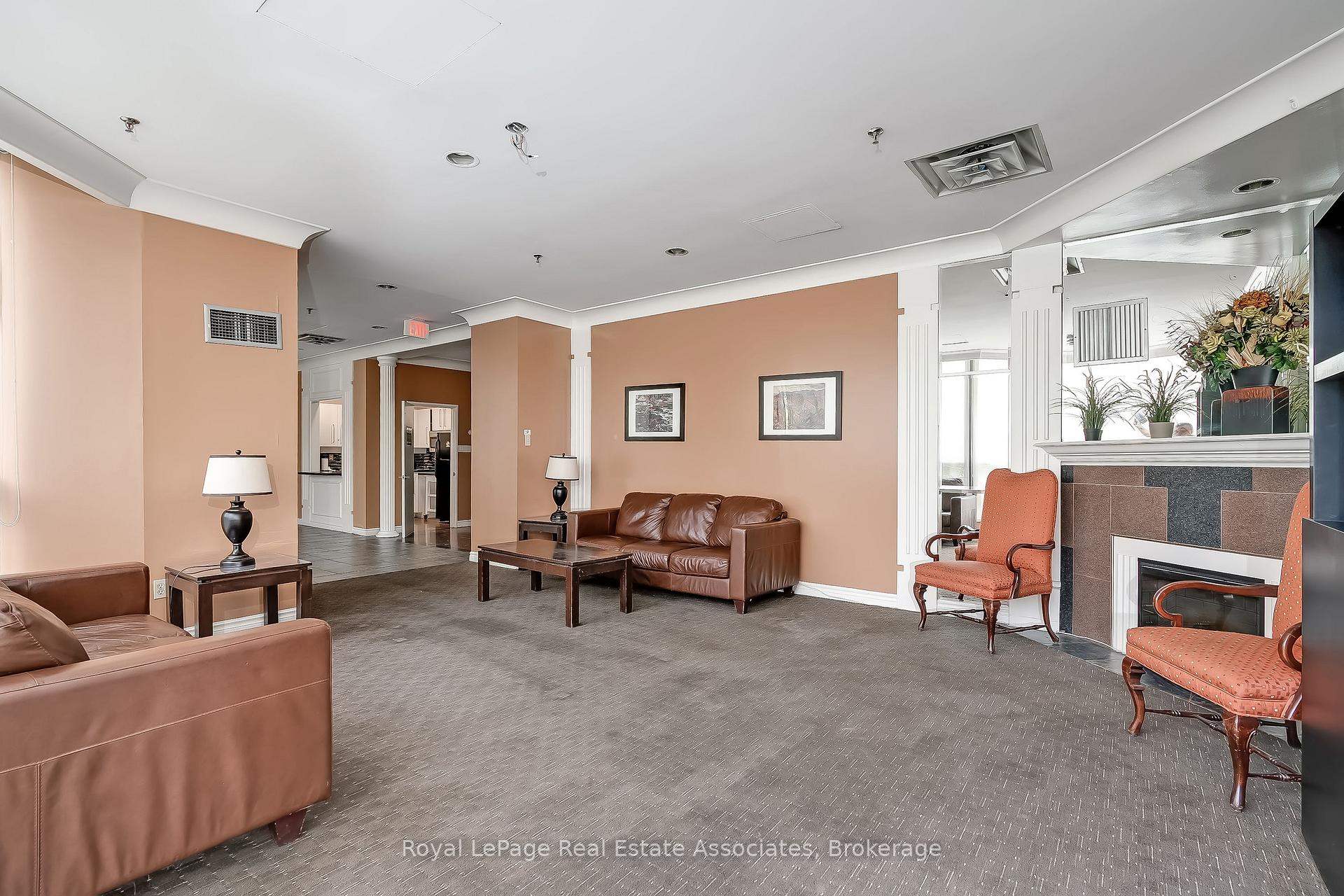 Photo 46 of Unit 1611, 75 King Street E, Mississauga, Cooksville — HOMEH