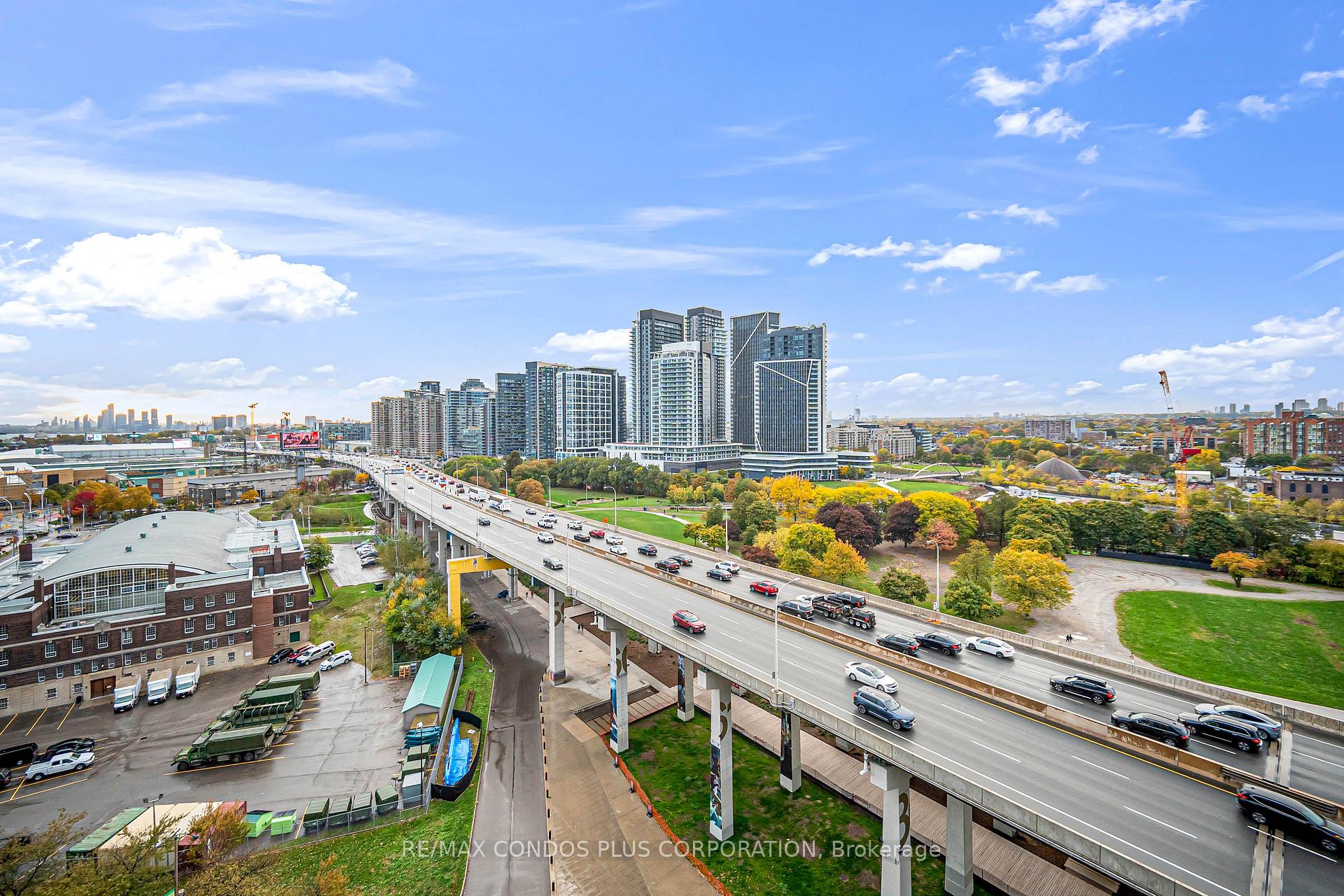 Photo 25 of Unit 1609, 231 Fort York Boulevard, Toronto, Niagara — HOMEH