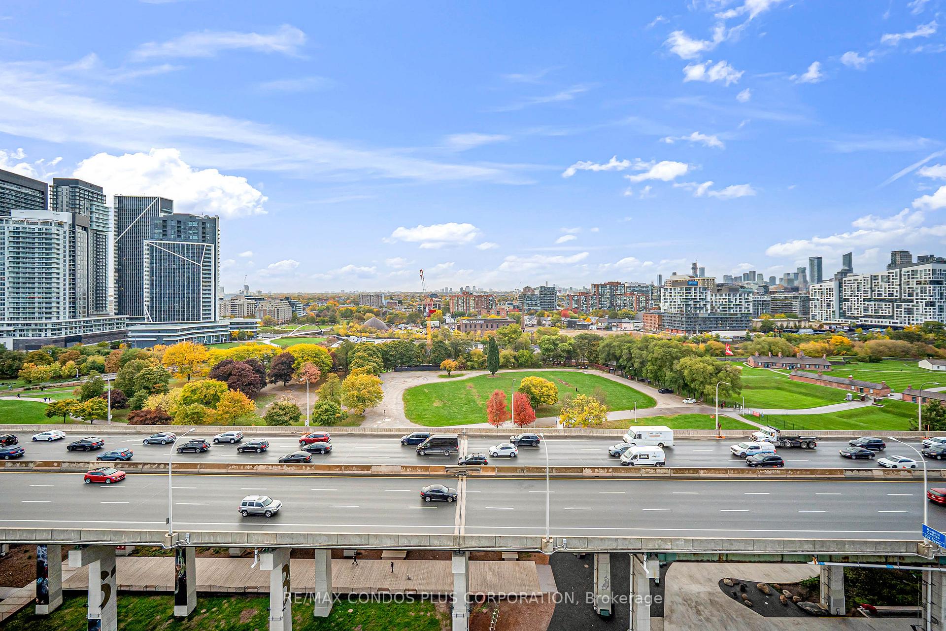 Photo 26 of Unit 1609, 231 Fort York Boulevard, Toronto, Niagara — HOMEH