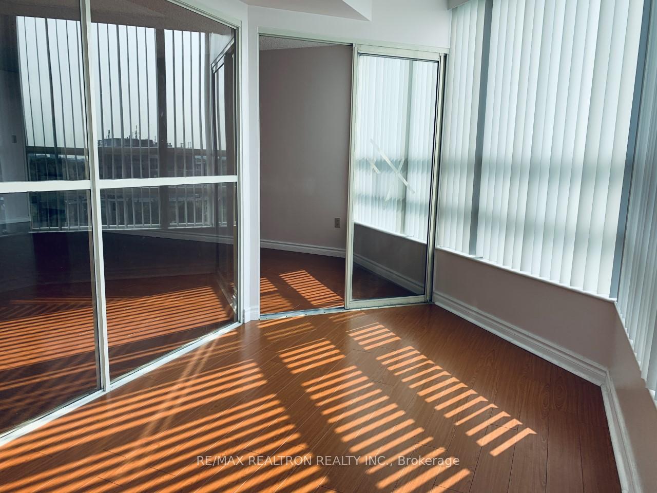 Photo 8 of Unit 714, 7805 Bayview Avenue, Markham, Aileen-Willowbrook — HOMEH