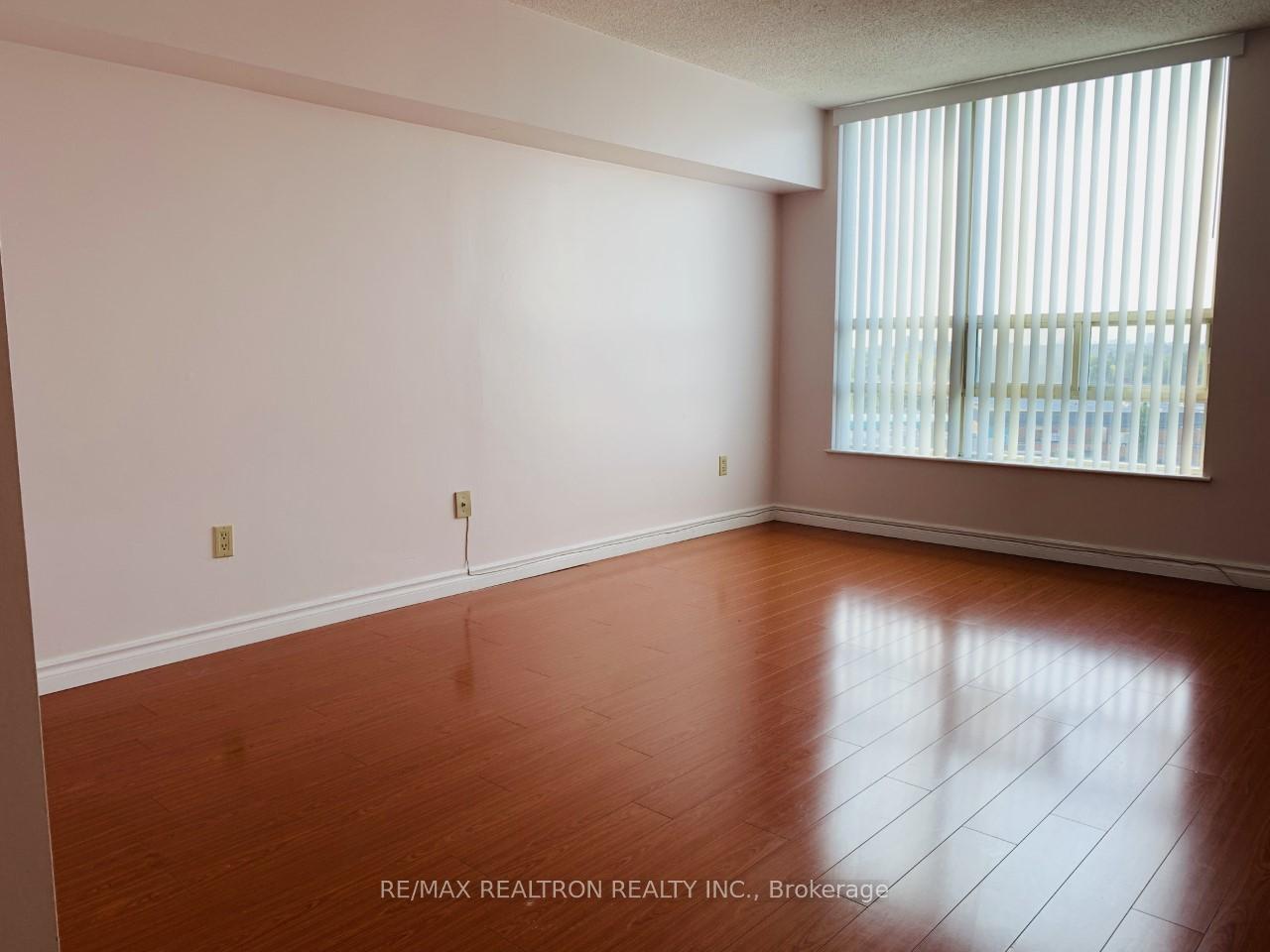 Photo 9 of Unit 714, 7805 Bayview Avenue, Markham, Aileen-Willowbrook — HOMEH