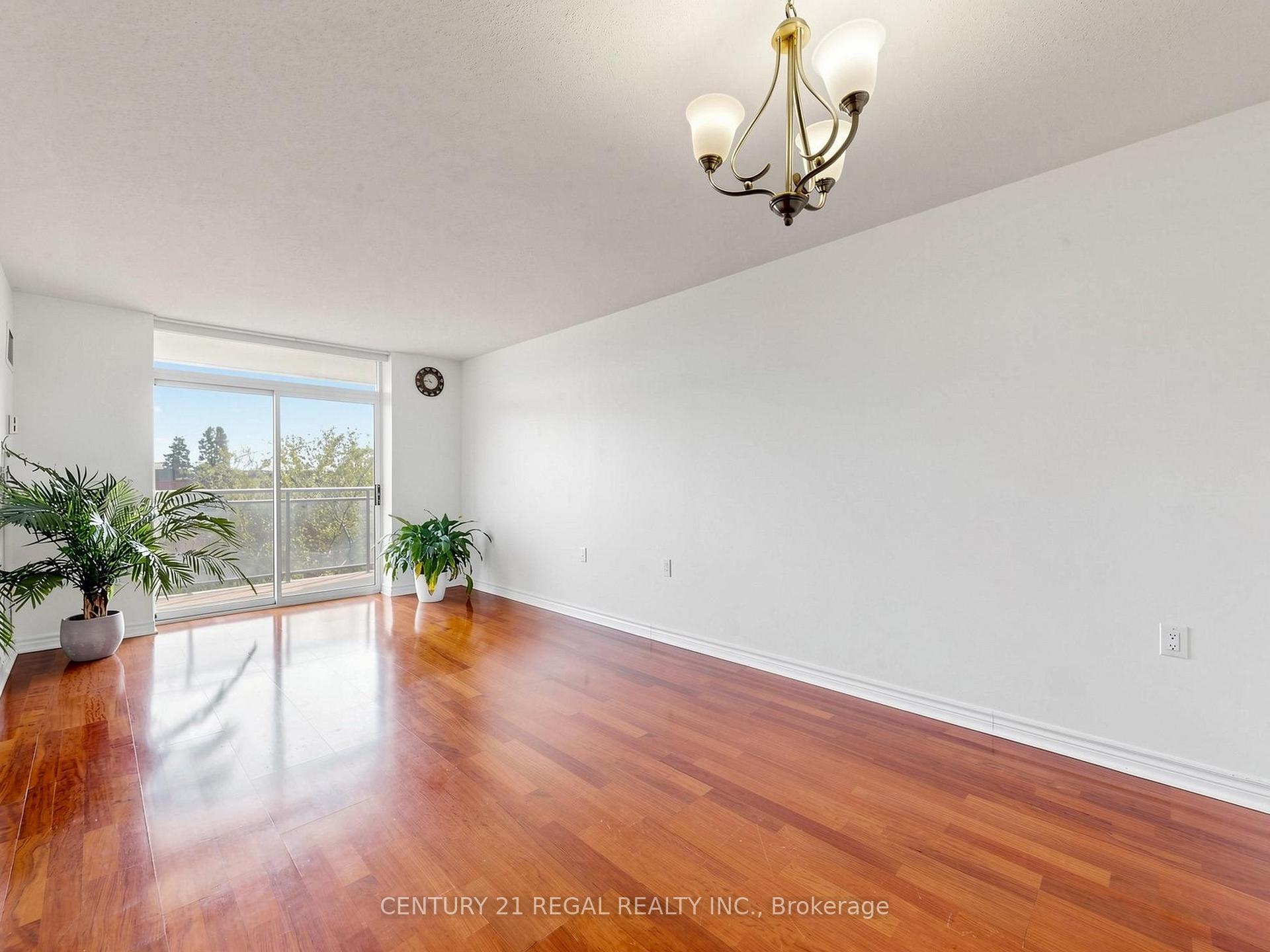 Photo 4 of Unit 434, 650 Lawrence Avenue W, Toronto, Englemount-Lawrence — HOMEH