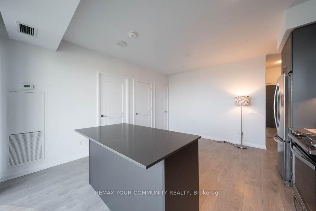 Photo 6 of Unit 3406, 7895 Jane Street, Vaughan, Concord — HOMEH