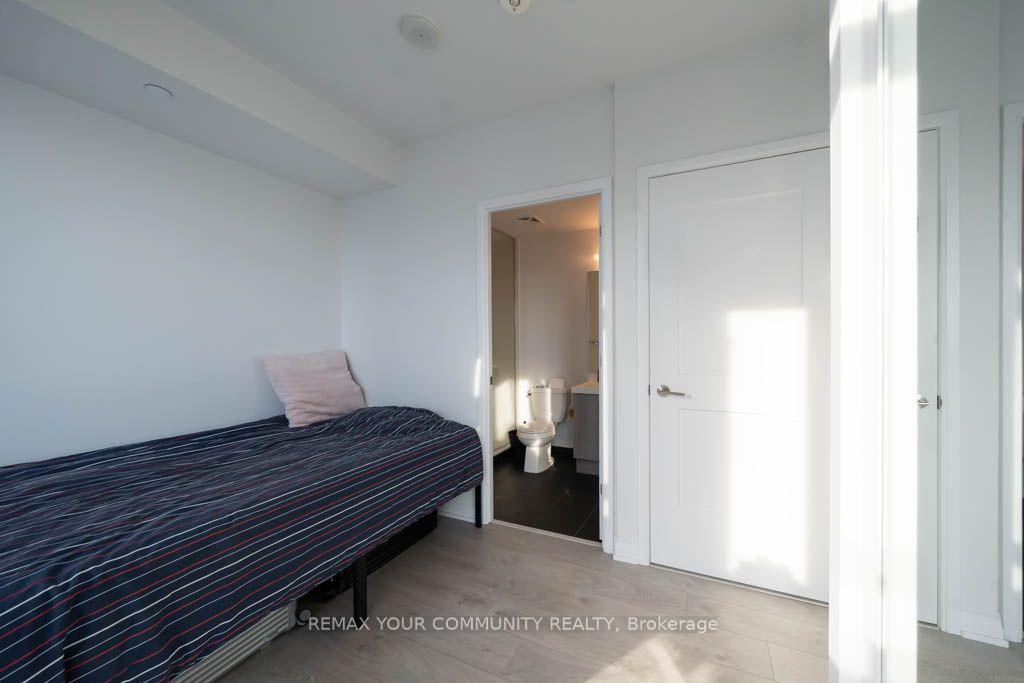 Photo 11 of Unit 3406, 7895 Jane Street, Vaughan, Concord — HOMEH