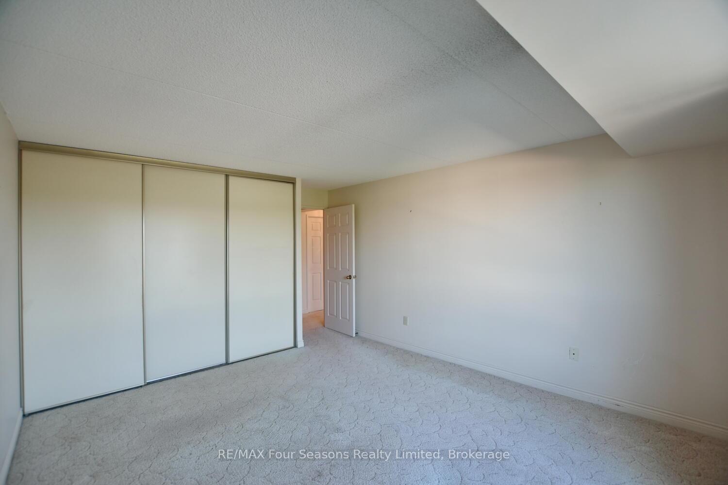 Photo 26 of Unit 505, 172 Eighth Street, Collingwood — HOMEH
