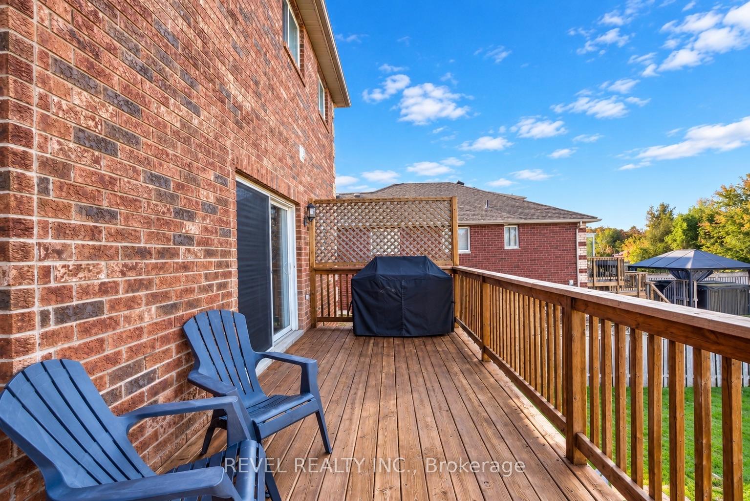 Photo 42 of 30 Sun King Crescent, Barrie, Innis-Shore — HOMEH
