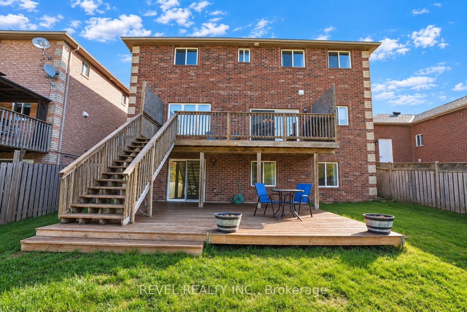 Photo 43 of 30 Sun King Crescent, Barrie, Innis-Shore — HOMEH
