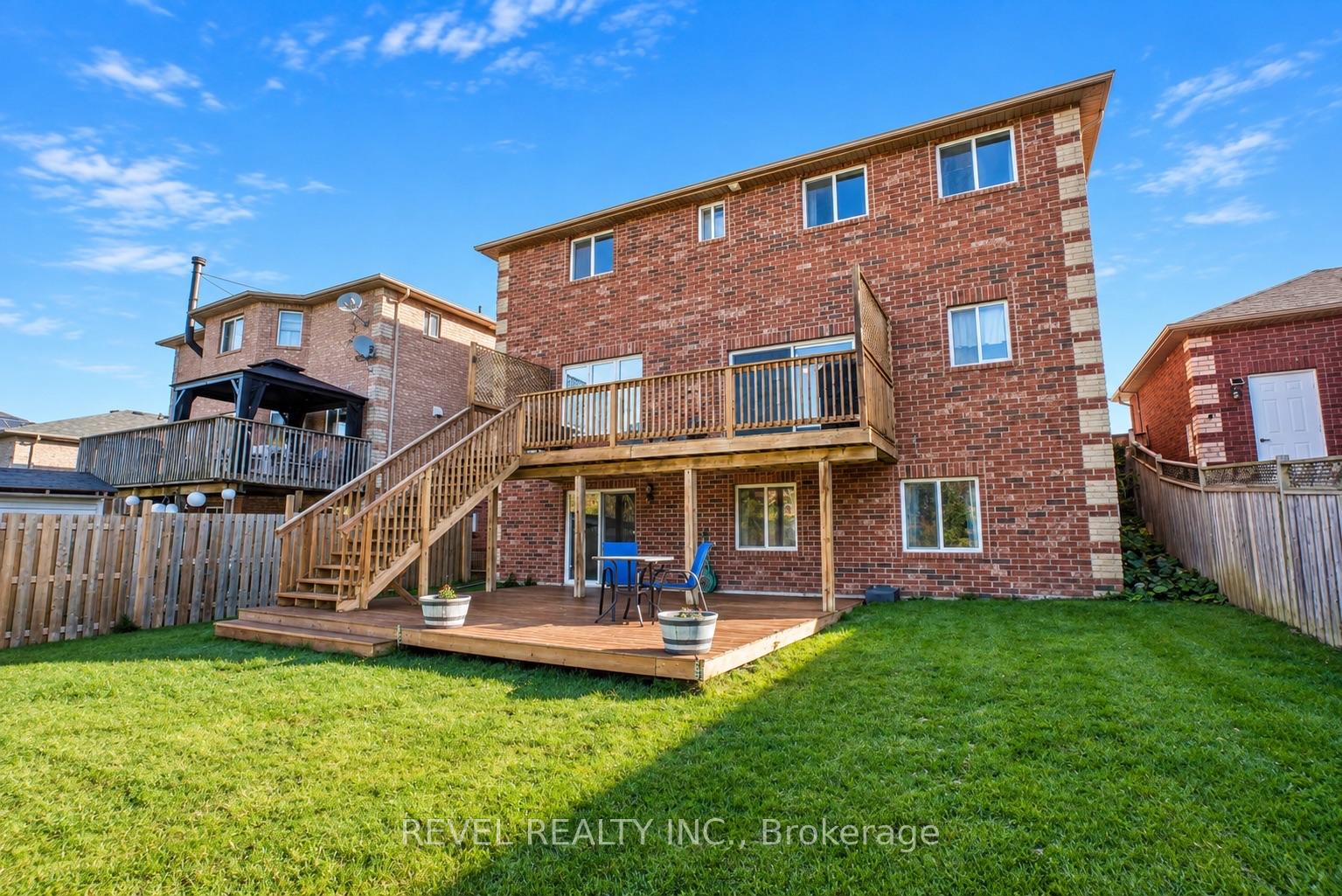 Photo 44 of 30 Sun King Crescent, Barrie, Innis-Shore — HOMEH