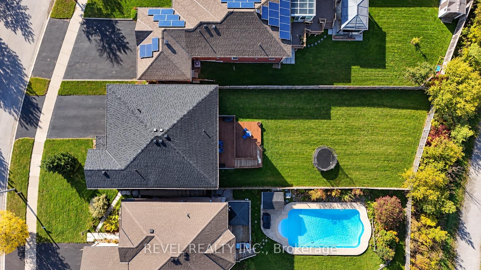 Photo 46 of 30 Sun King Crescent, Barrie, Innis-Shore — HOMEH