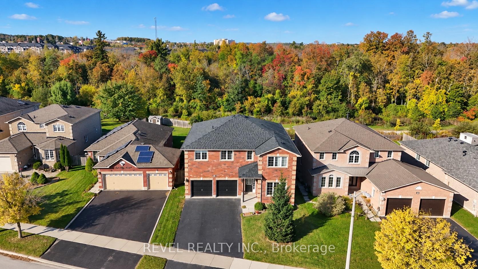 Photo 48 of 30 Sun King Crescent, Barrie, Innis-Shore — HOMEH