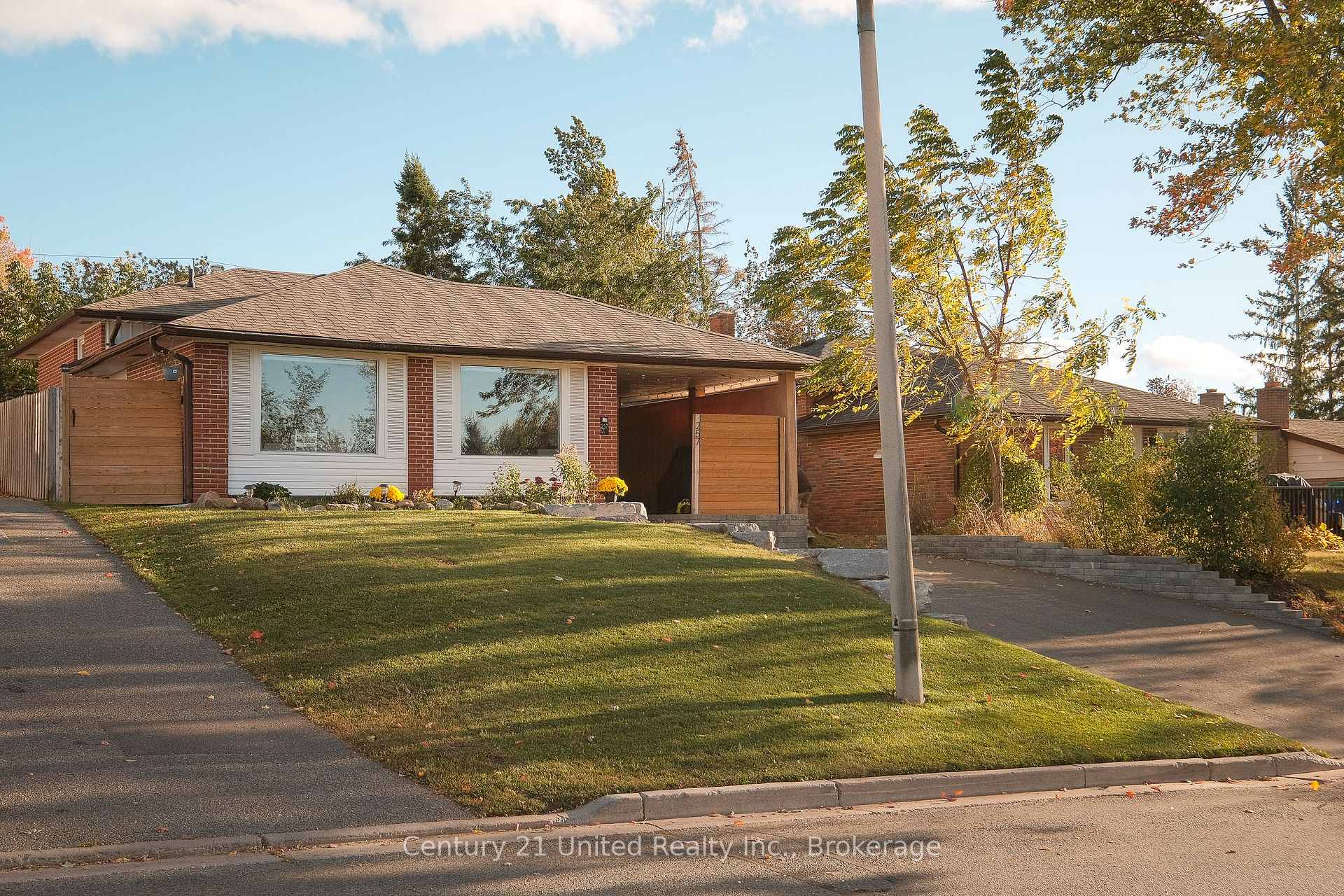Photo of 257 Riverview Heights