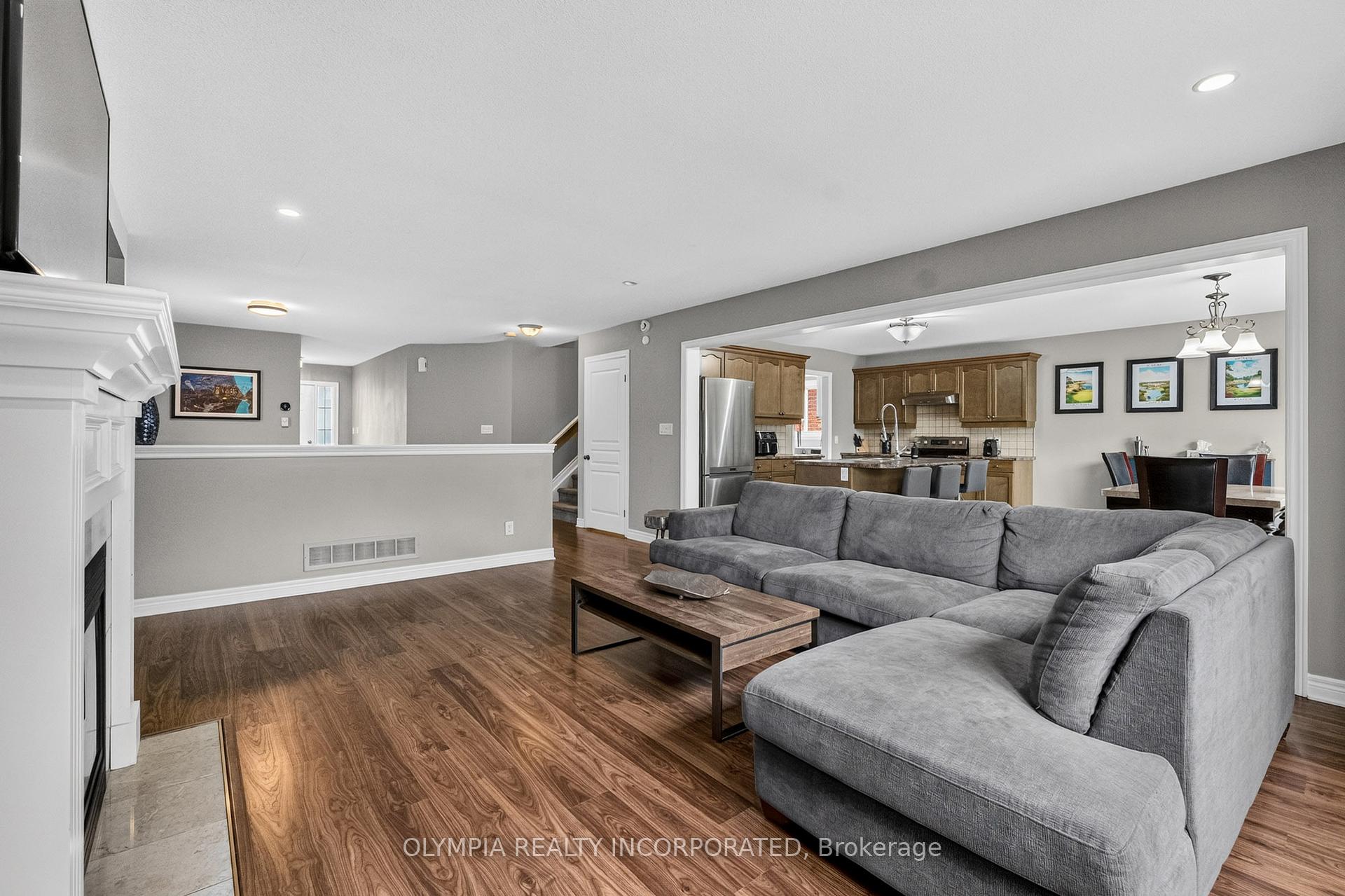 Photo 12 of 72 Tuliptree Road, Thorold, Confederation Heights — HOMEH