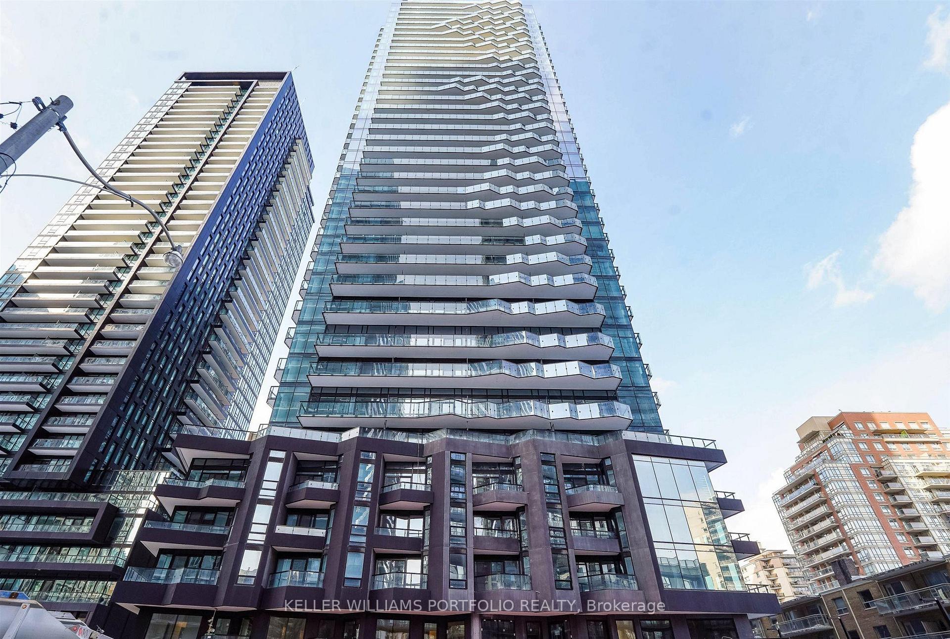 Photo 3 of Unit 3412, 110 Broadway Avenue, Toronto, Mount Pleasant West — HOMEH