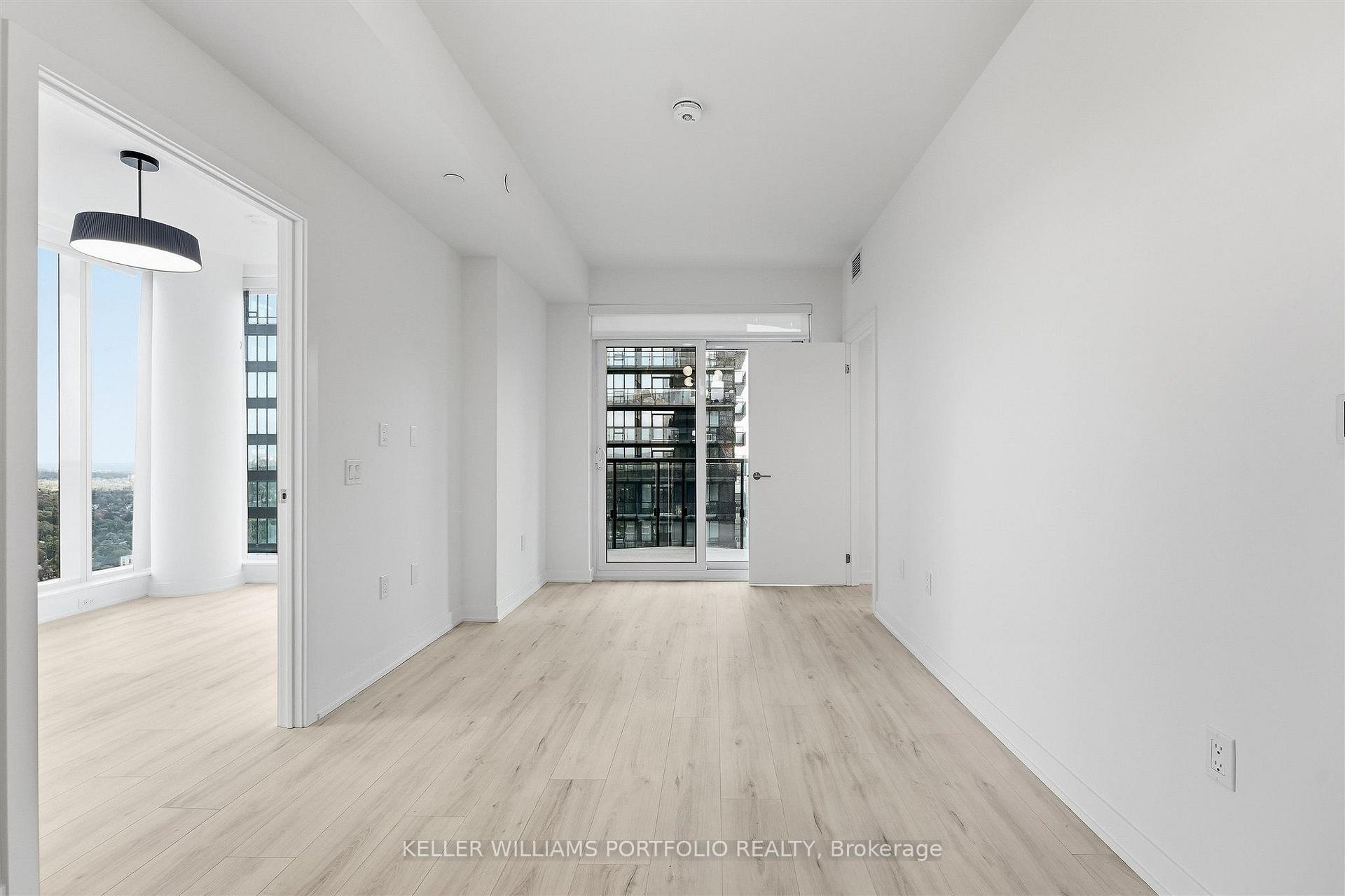 Photo 9 of Unit 3412, 110 Broadway Avenue, Toronto, Mount Pleasant West — HOMEH