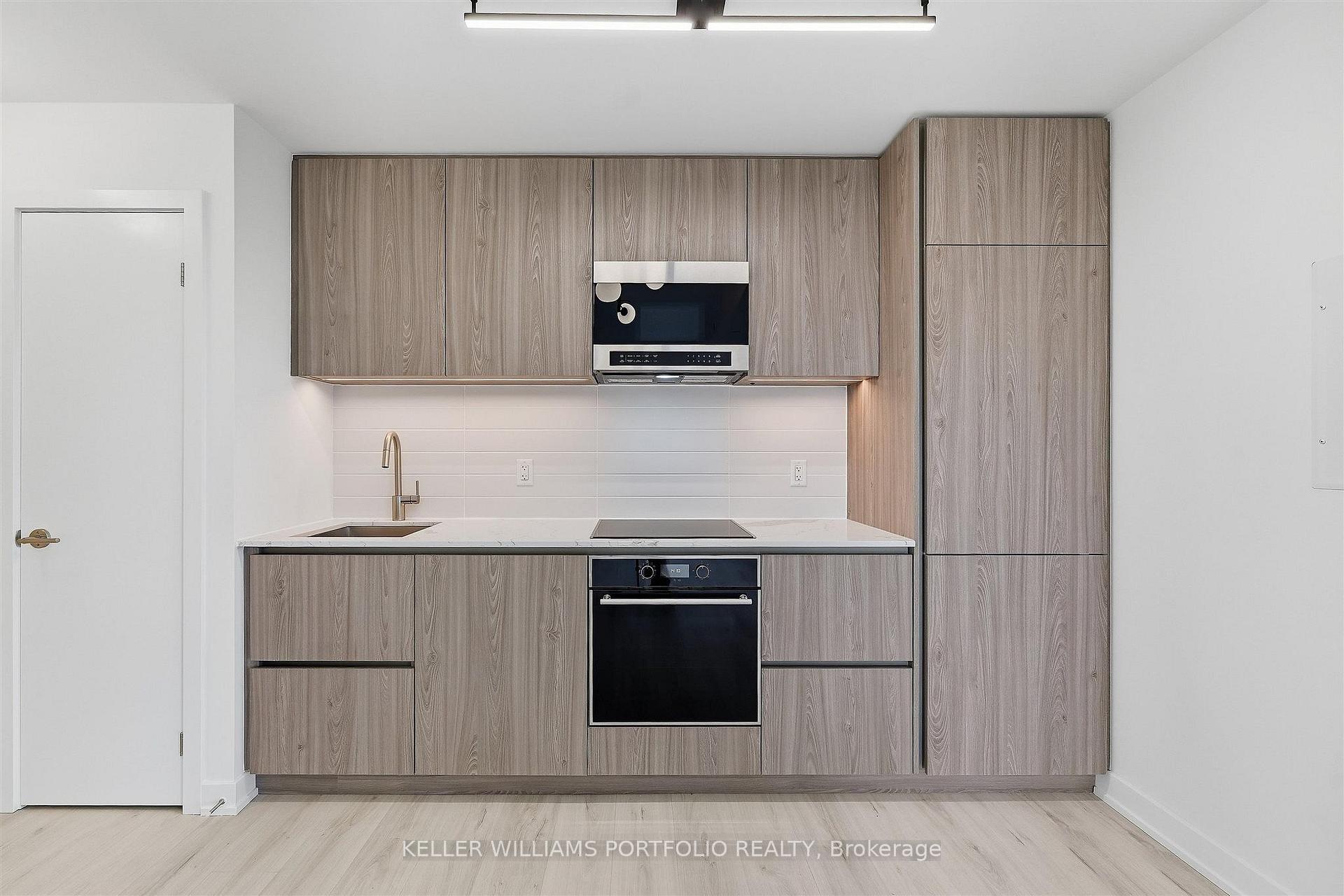 Photo 14 of Unit 3412, 110 Broadway Avenue, Toronto, Mount Pleasant West — HOMEH