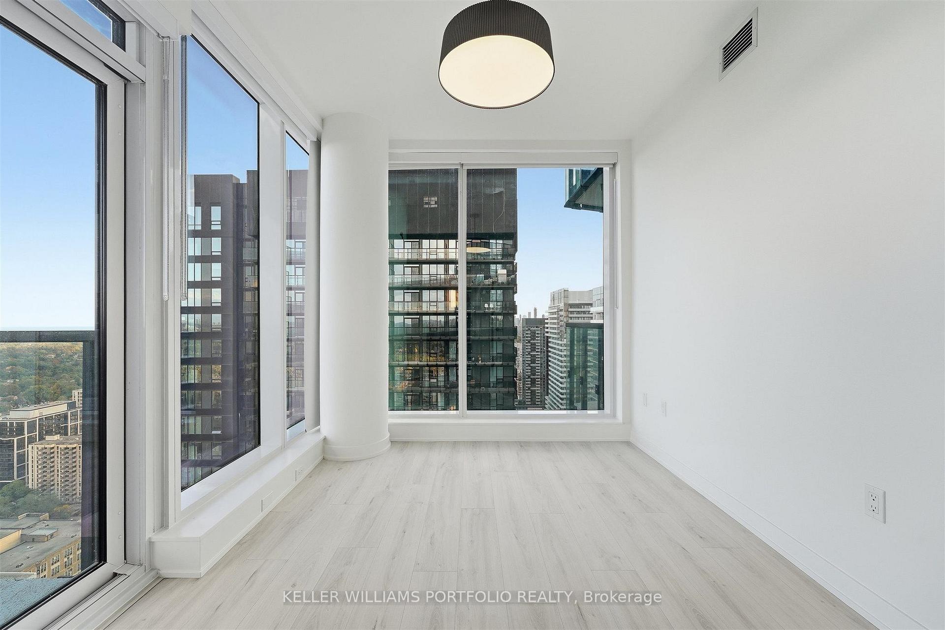 Photo 19 of Unit 3412, 110 Broadway Avenue, Toronto, Mount Pleasant West — HOMEH