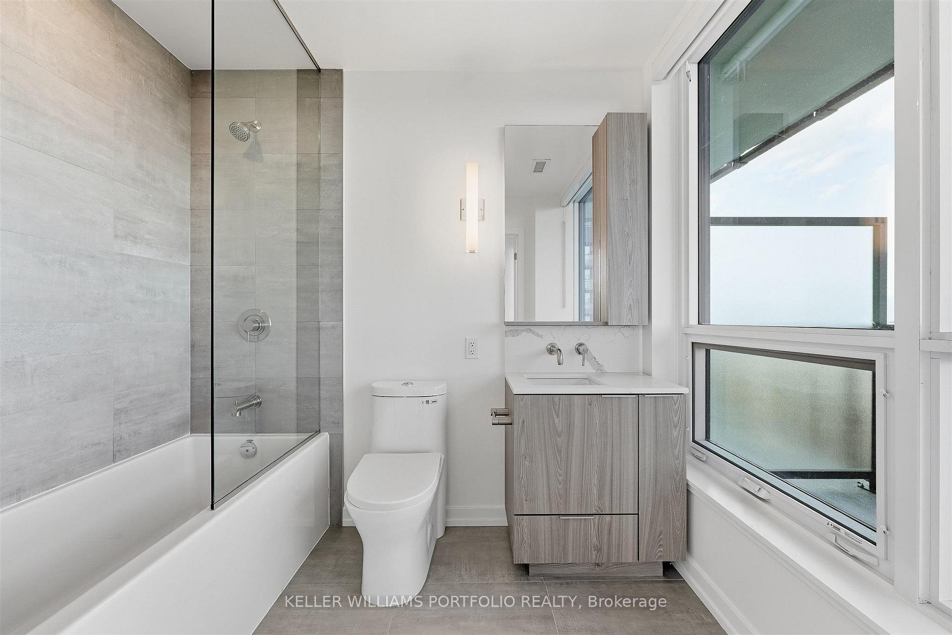 Photo 20 of Unit 3412, 110 Broadway Avenue, Toronto, Mount Pleasant West — HOMEH