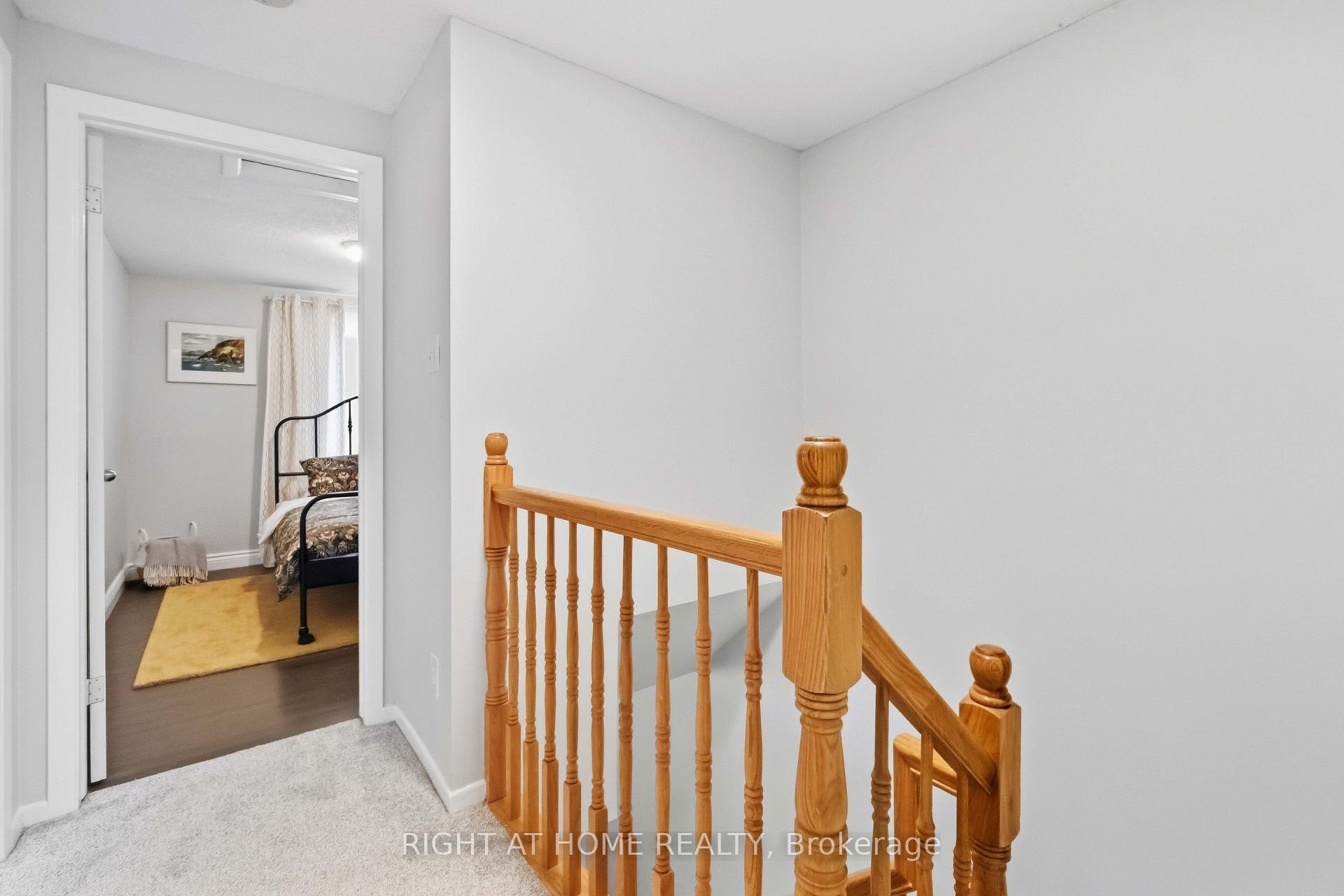 Photo 17 of Unit C, 23 Woodvale, Ottawa, Craig Henry/Woodvale — HOMEH