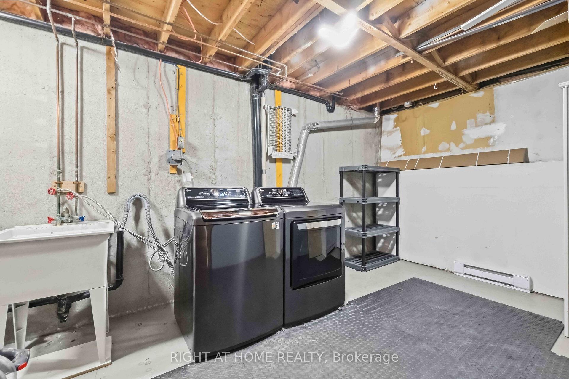 Photo 27 of Unit C, 23 Woodvale, Ottawa, Craig Henry/Woodvale — HOMEH