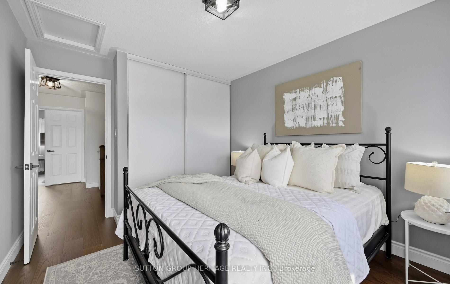 Photo 20 of 1431 Glaspell Crescent, Oshawa, Pinecrest — HOMEH