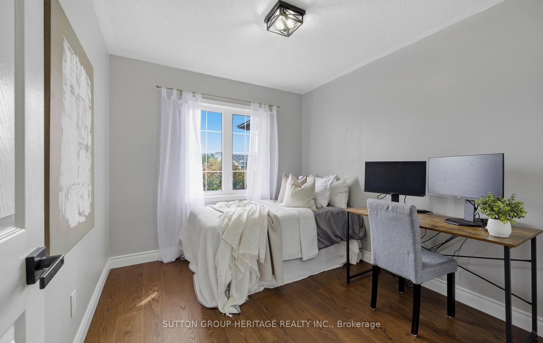 Photo 21 of 1431 Glaspell Crescent, Oshawa, Pinecrest — HOMEH