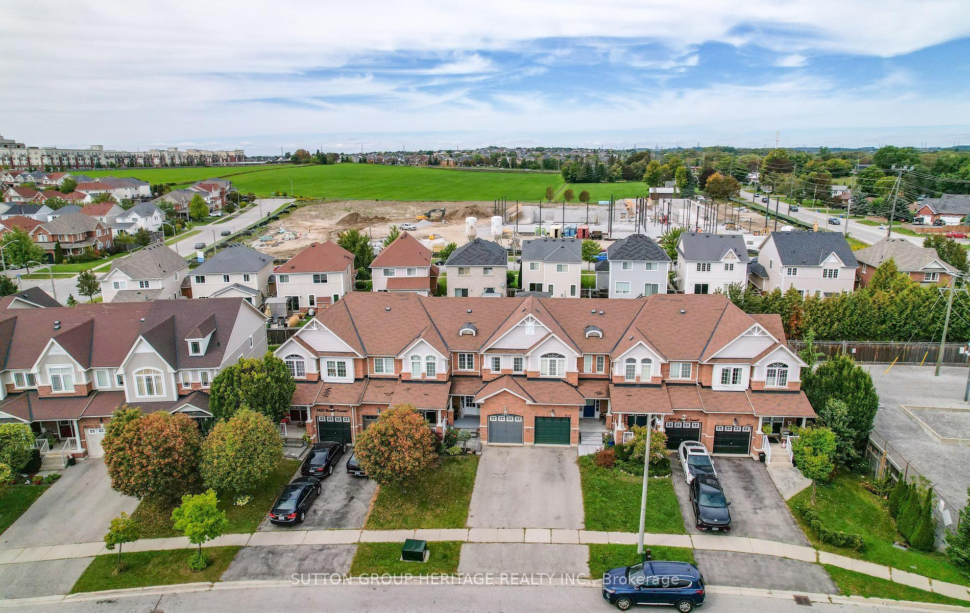 Photo 29 of 1431 Glaspell Crescent, Oshawa, Pinecrest — HOMEH