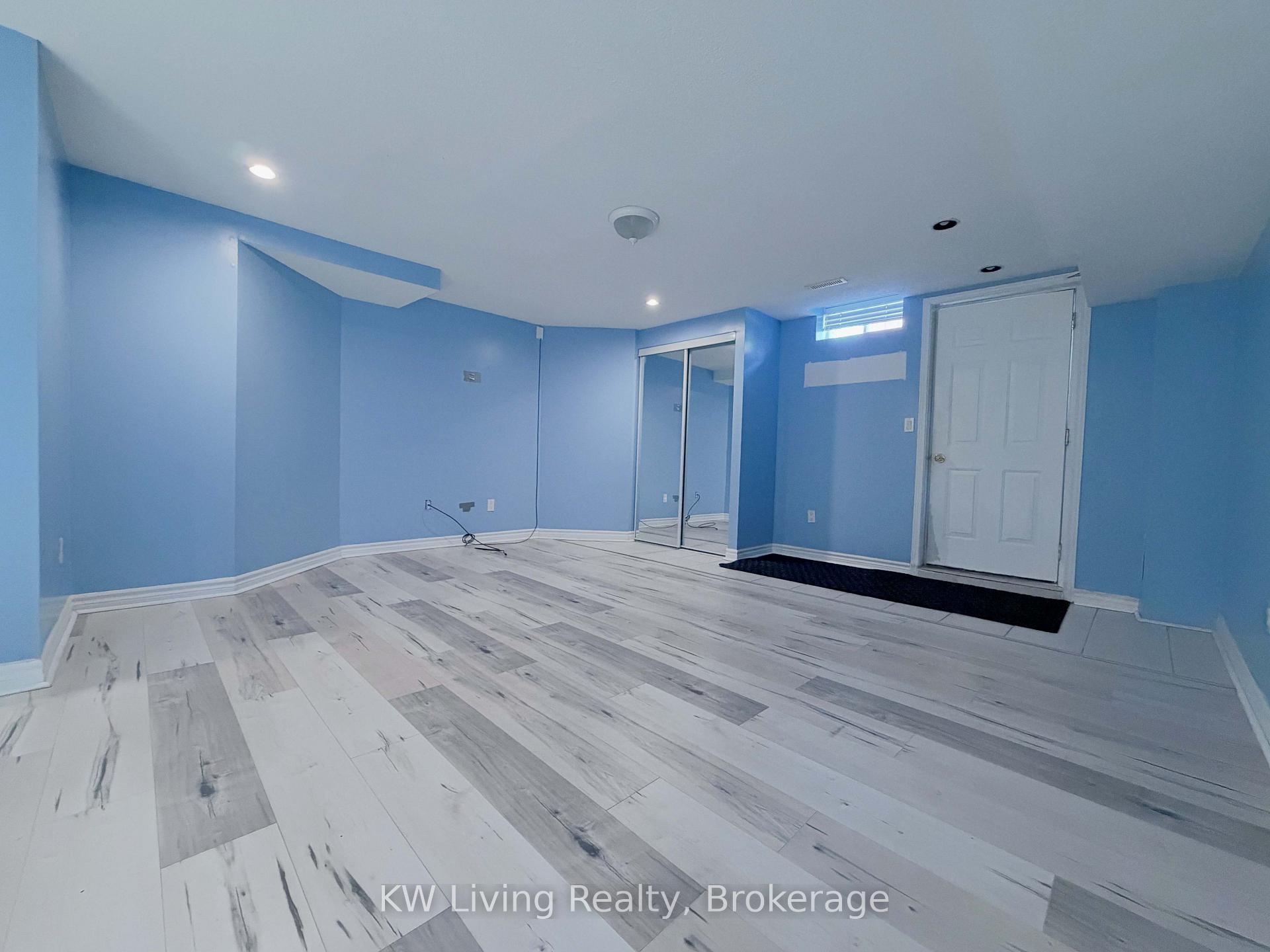 Photo 9 of 26 Gardenia Crescent, Markham, Cachet — HOMEH