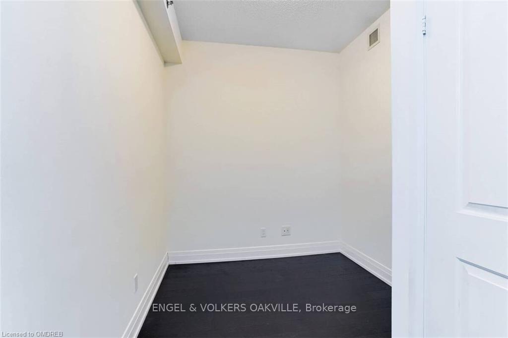 Photo 10 of Unit 710, 65 Speers Road, Oakville, Central — HOMEH